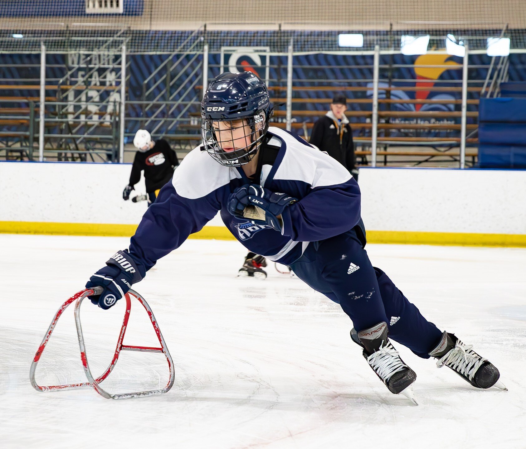 Mastering crossovers is key in hockey! 🏒

Proper technique boosts speed, balance, and agility, giving players the edge on the ice. Remember, it's not just about moving fast, it's about moving smart. 

Be a better player. Commit yourself to private o