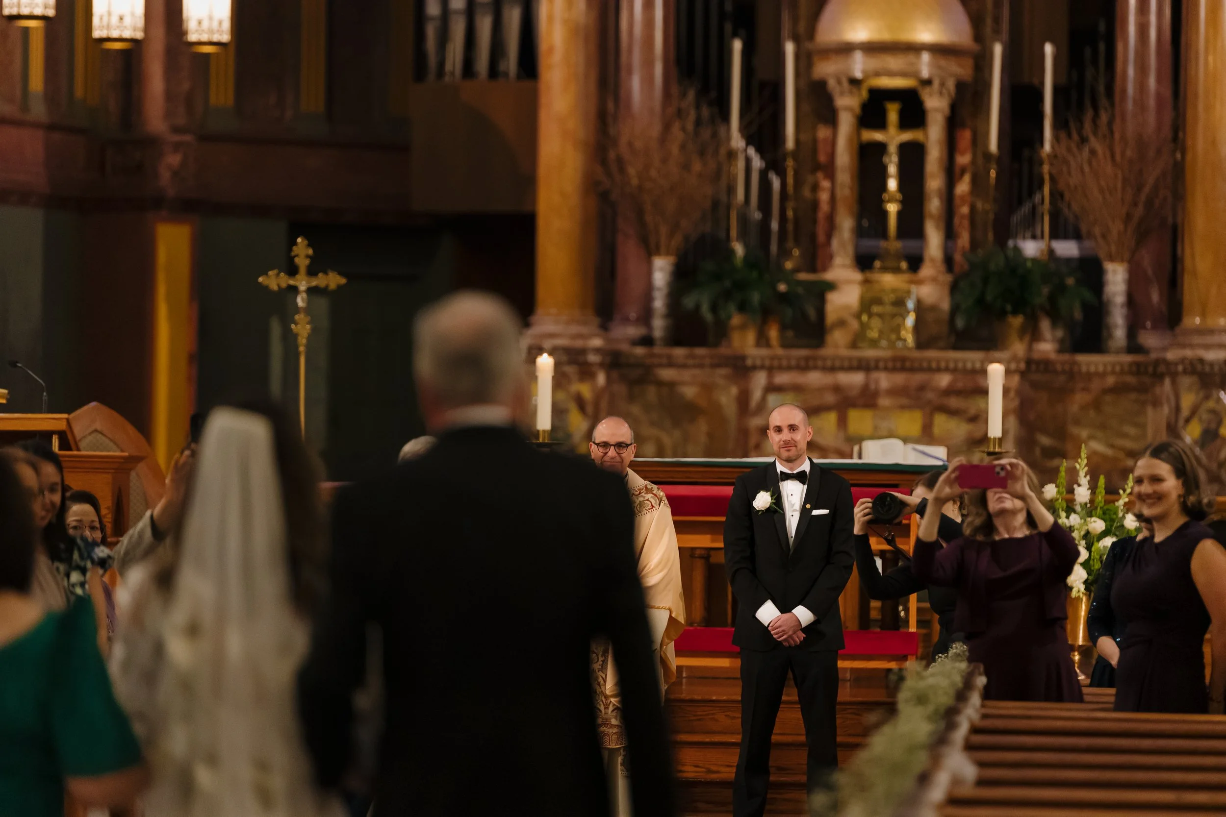 Emma van Bergen Photography - NYC_Church_Wedding_Christopher_Christine_25-063.jpg