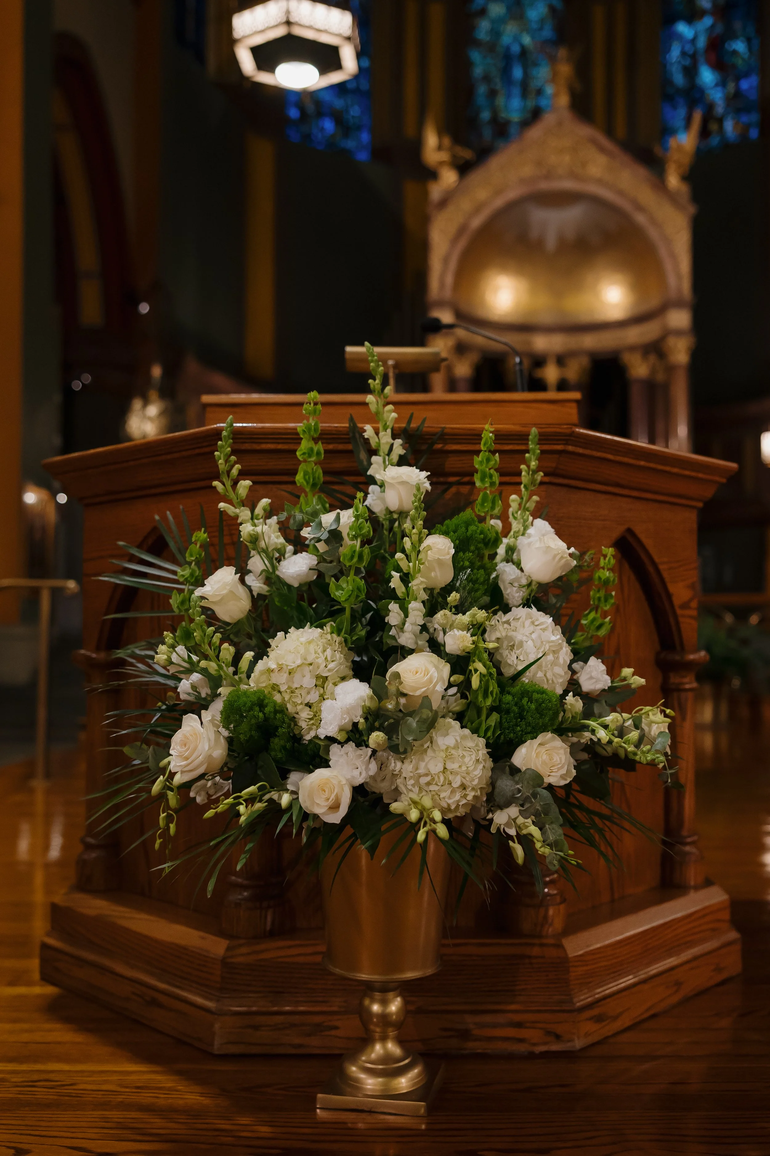 Emma van Bergen Photography - NYC_Church_Wedding_Christopher_Christine_25-002.jpg