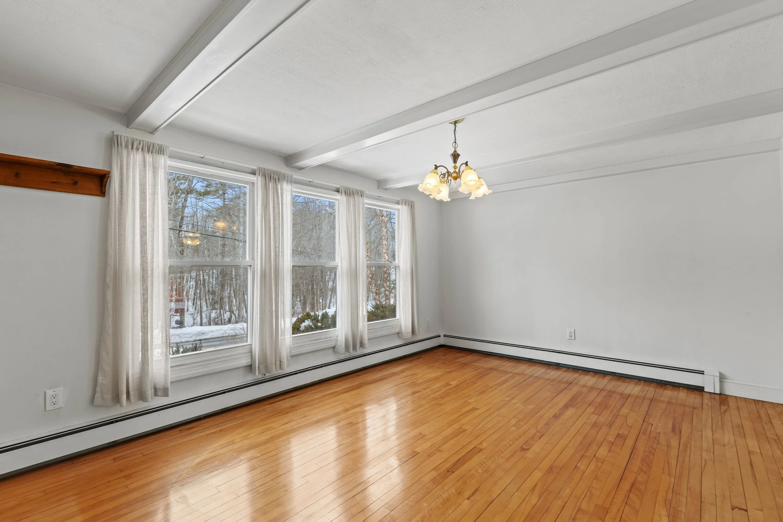 1937 Duck Pond Rd, Westbrook - 013.jpg