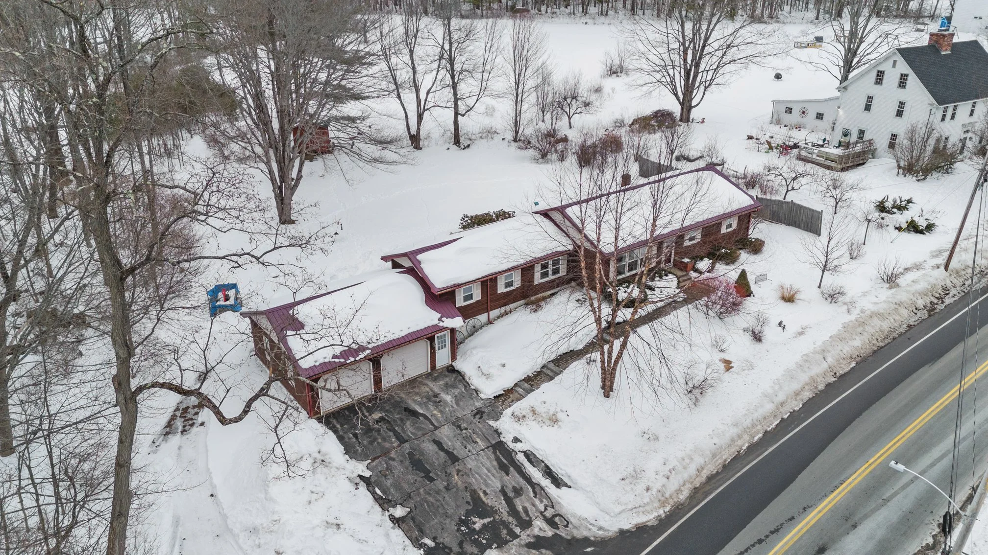 1937 Duck Pond Rd, Westbrook - 038.jpg