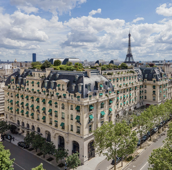 Peninsula Paris, France