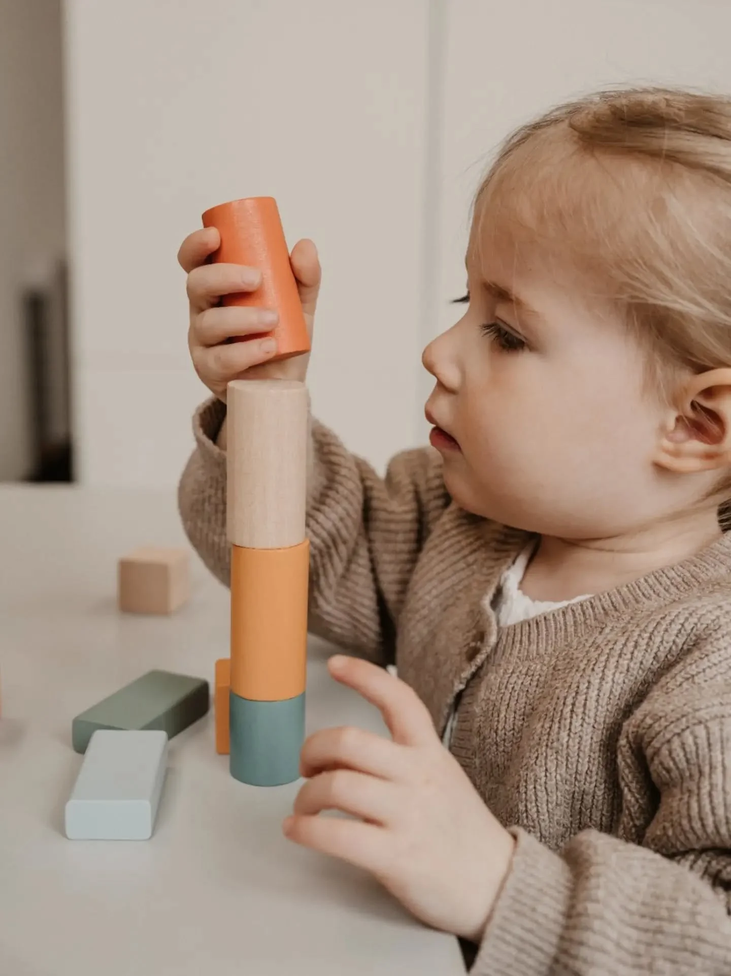 💙 Wist je dat onze logopedisten gespecialiseerd zijn in verschillende hulpvragen?

Bij Laura Logopedie begeleiden we kinderen met uiteenlopende hulpvragen op het gebied van spraak, taal, mondmotoriek en eten &amp; drinken. Dankzij onze specialisatie