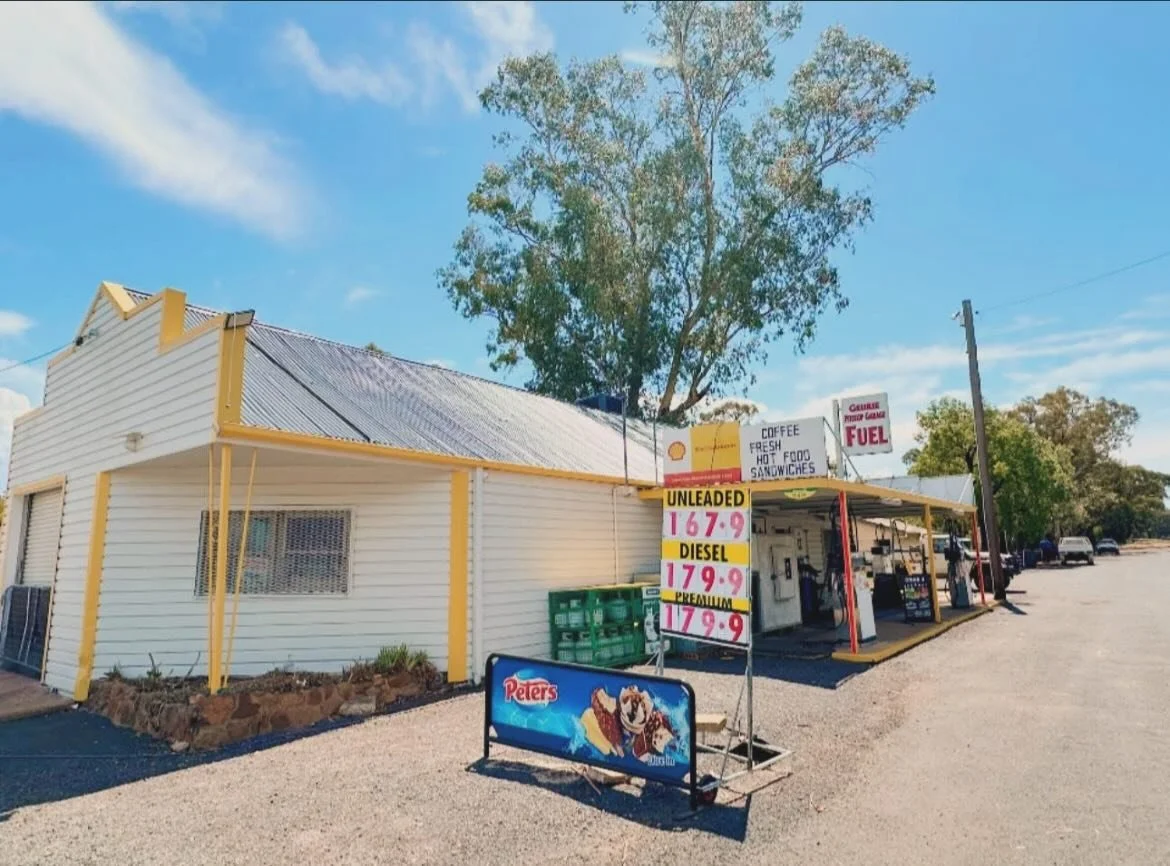 Sunny by smile, now sunny by the glorious yellow detail as the Geurie Pit Stop Garage gets a makeover! 

In addition to petrol, diesel &amp; oils, the petrol station has a &ldquo;Hot Box&rdquo; filled with pies, sausage rolls and the odd sneaky Chick