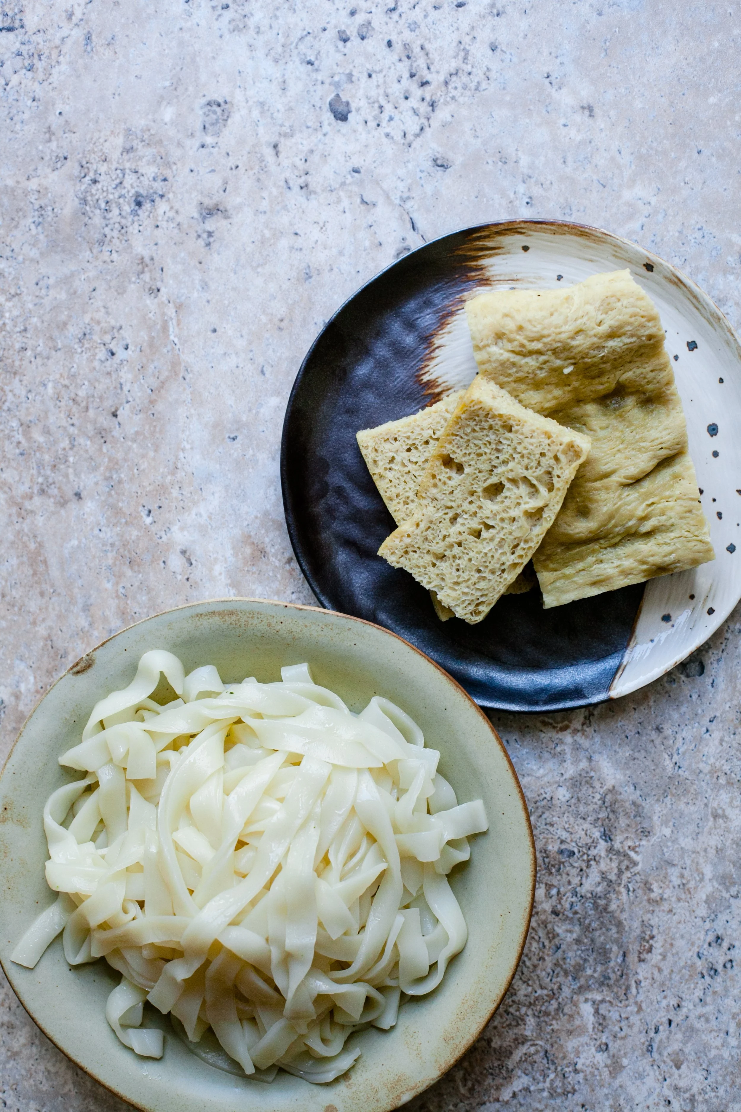 9. Liangpi, cut thicker, and wheat gluten