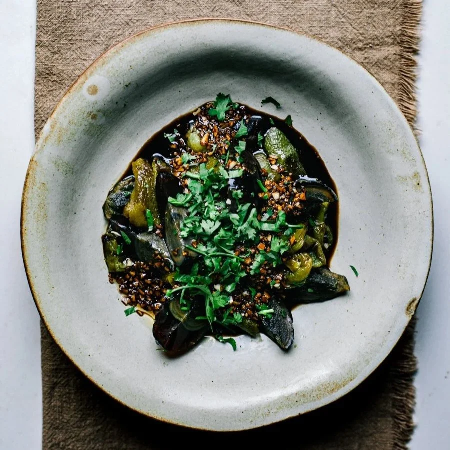 Green Peppers with Century Egg Recipe | 青椒皮蛋