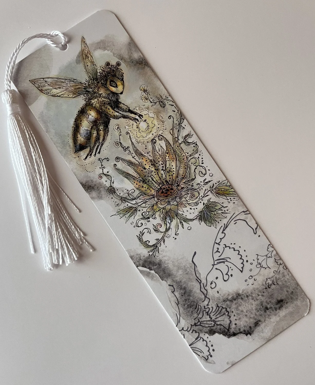 bookmark-bee.jpeg