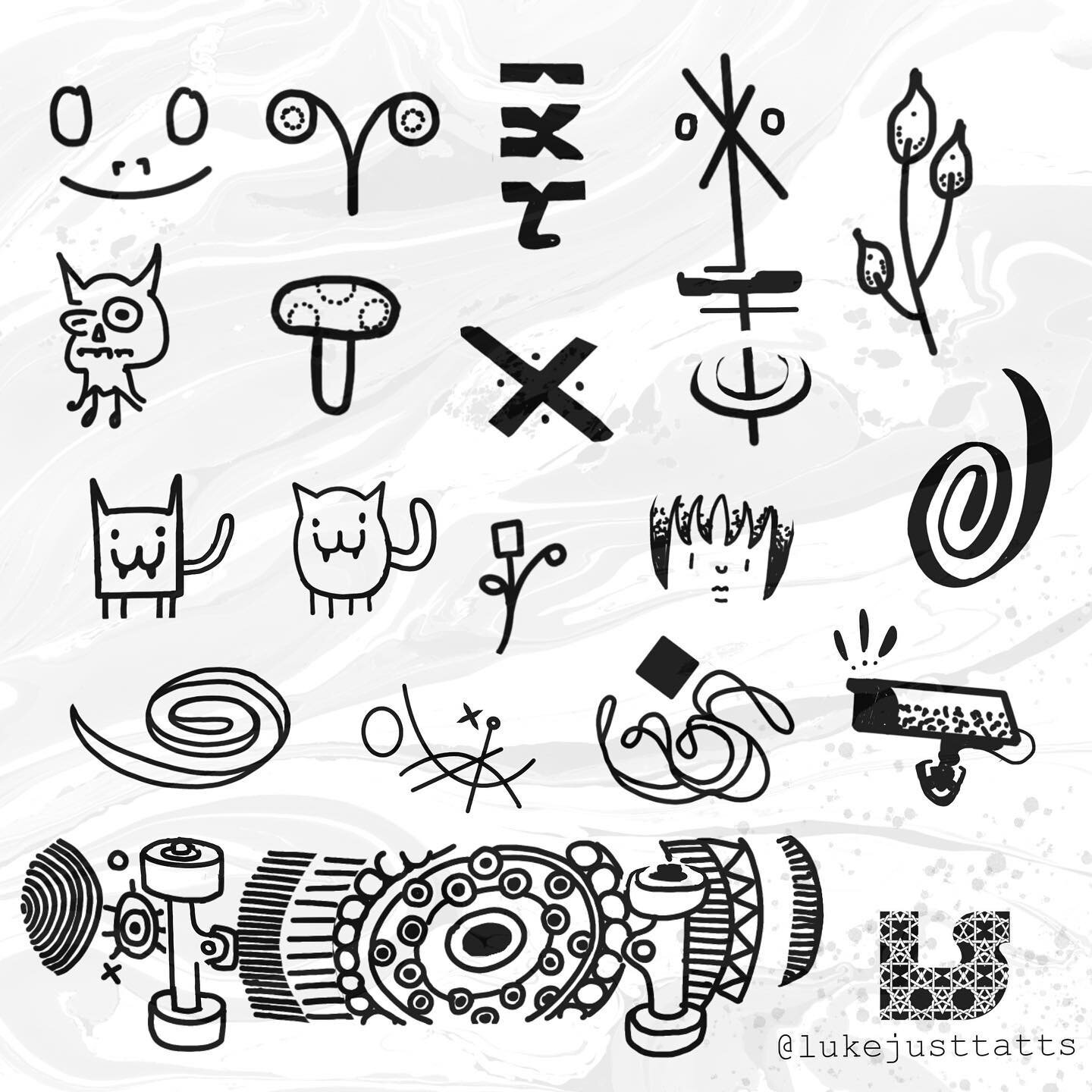 Tattoo Flash #4 

Deffo designing a skateboard deck flash sheet.(or multiple :P)

#tattoo #tattoos #tattooed #tattooartist #tattooart #tattoolife #tattooist #instatattoo #tattooing #tattoodesign #traditionaltattoo  #tattooer #blackandgreytattoo #blac