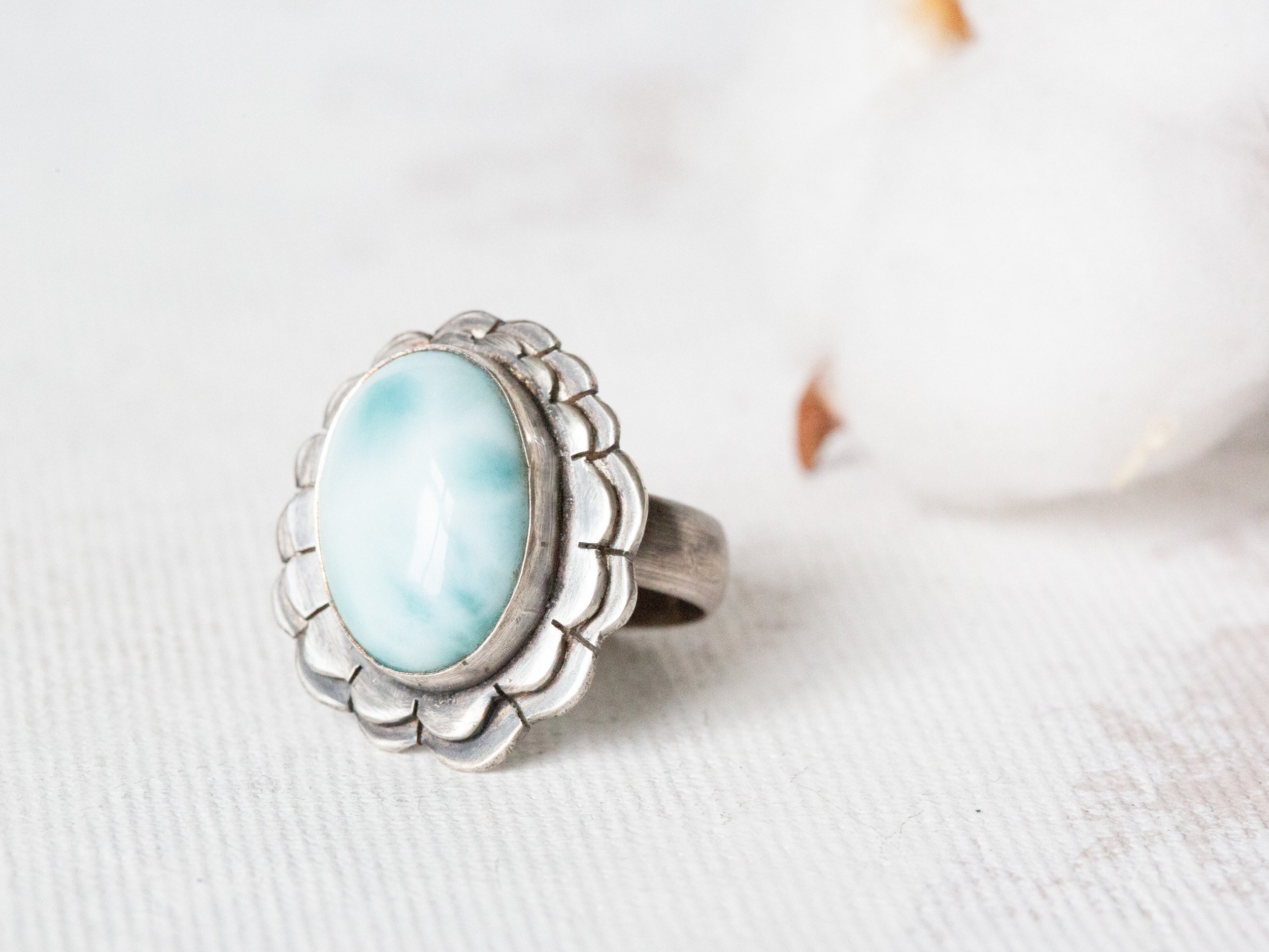 https://i.etsystatic.com/10925163/r/il/5e28bd/3789330845/il_fullxfull.3789330845_a47w.jpg