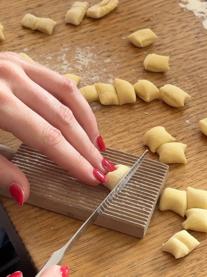 This is your sign to book our Pasta Making Classes for your next get together on Saturdays 🥰❤️ link in bio for more info.