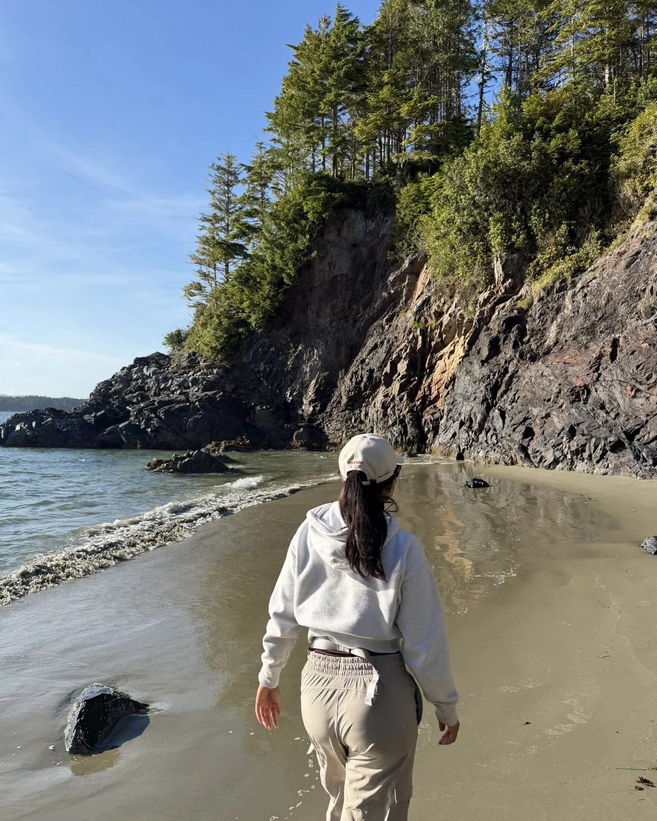 Beach at Tonquin Park Trail