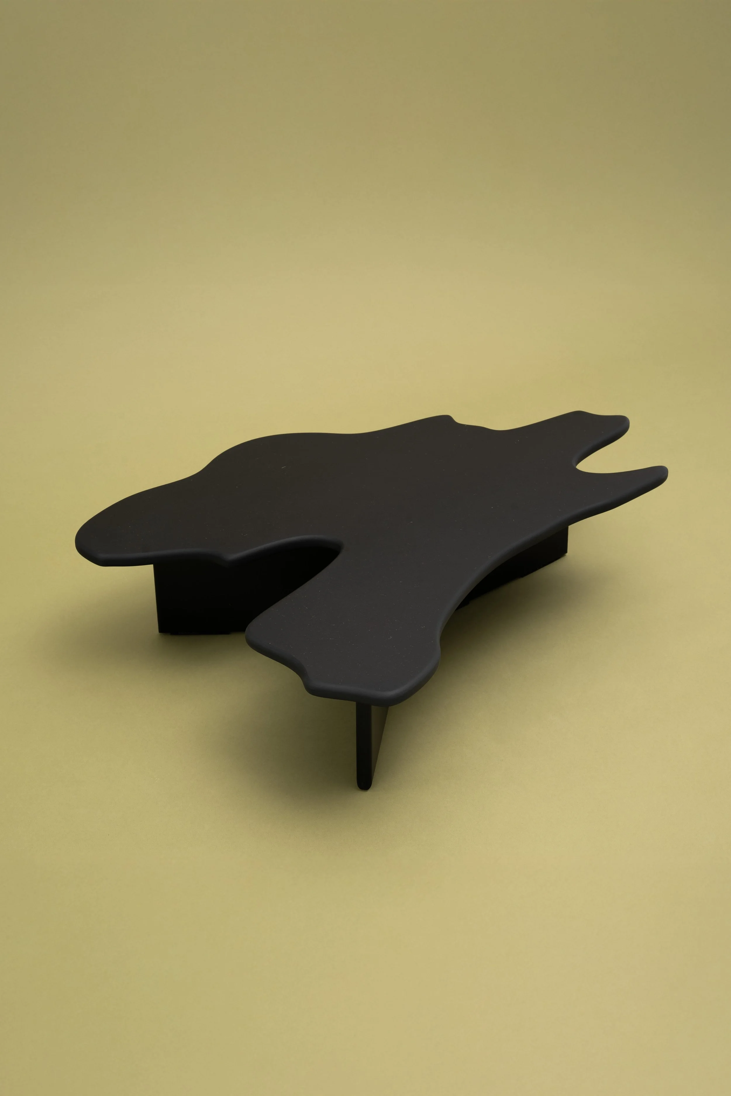 Plane Tree Bark Side Table Black