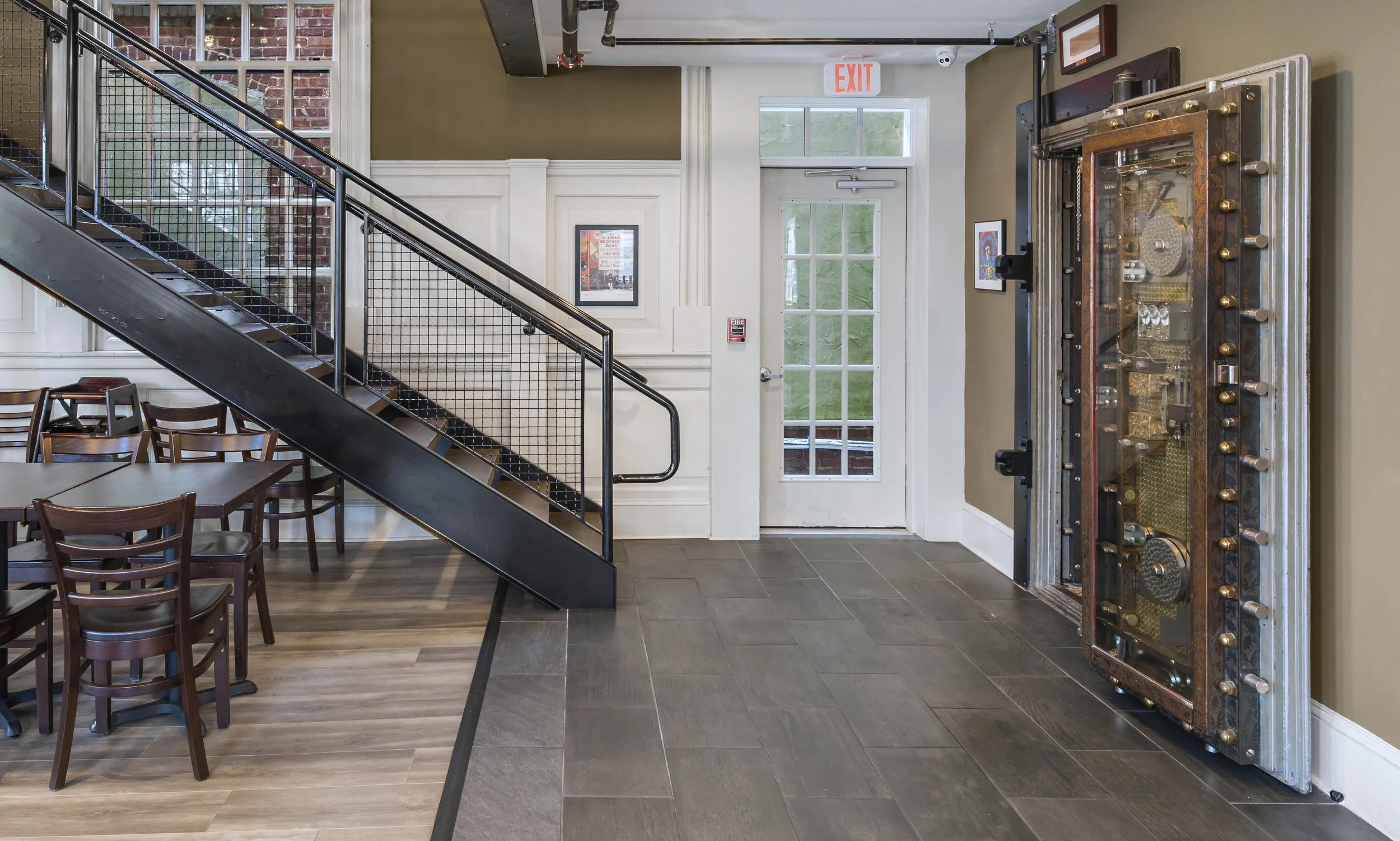Studio Ambler Harry's-7.jpg