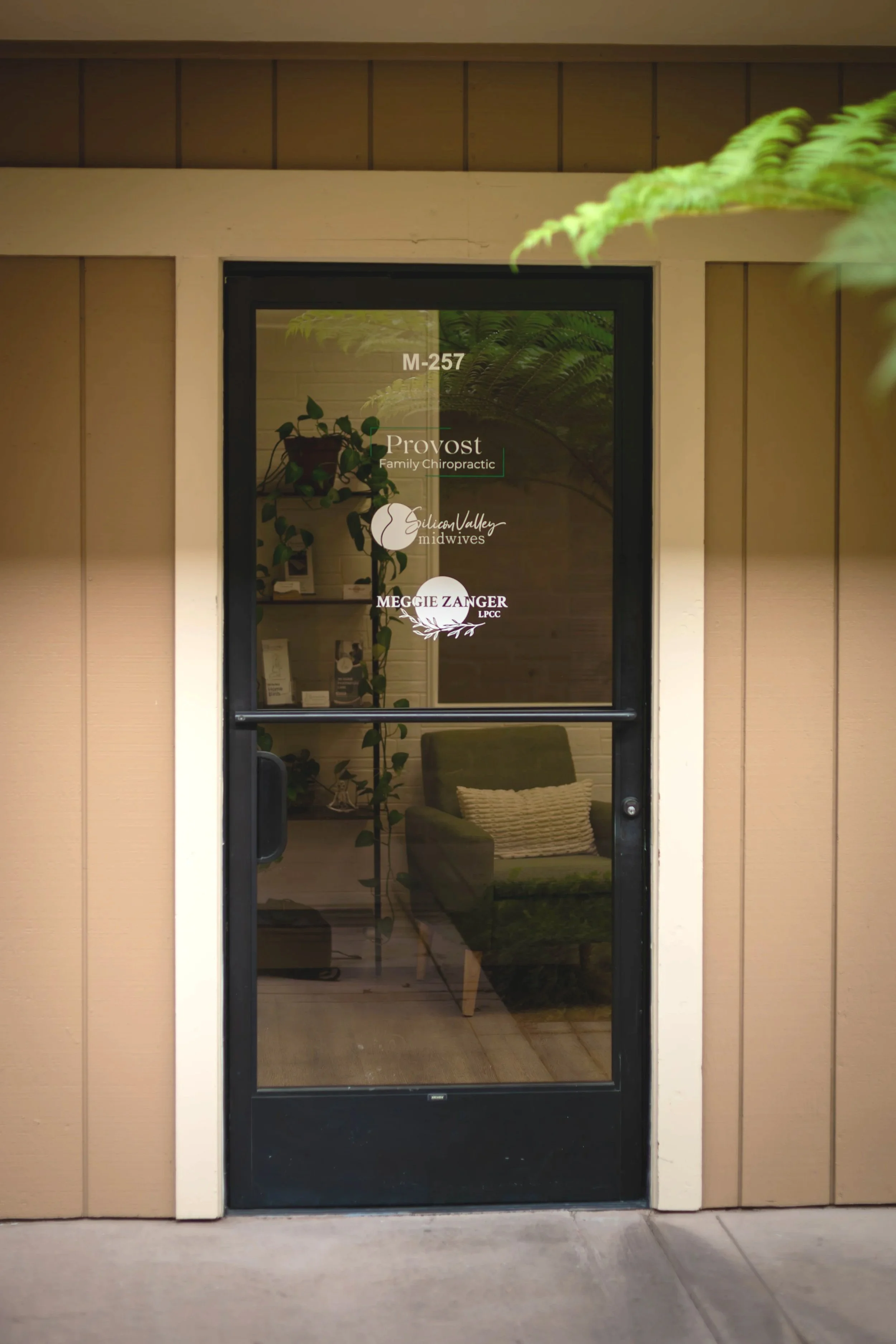 Office door for prenatal chiropractor san jose