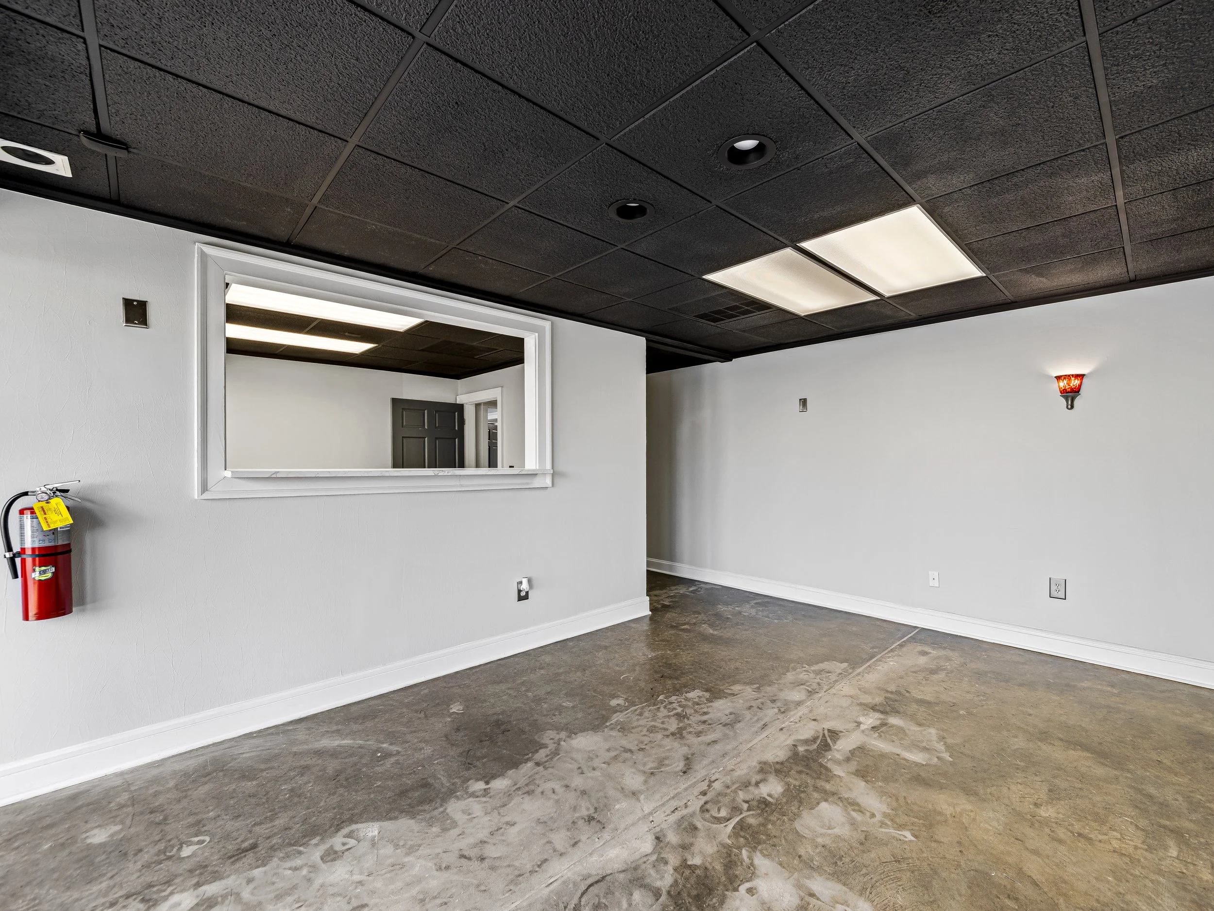 35-2318 Mellon Court-23.jpg