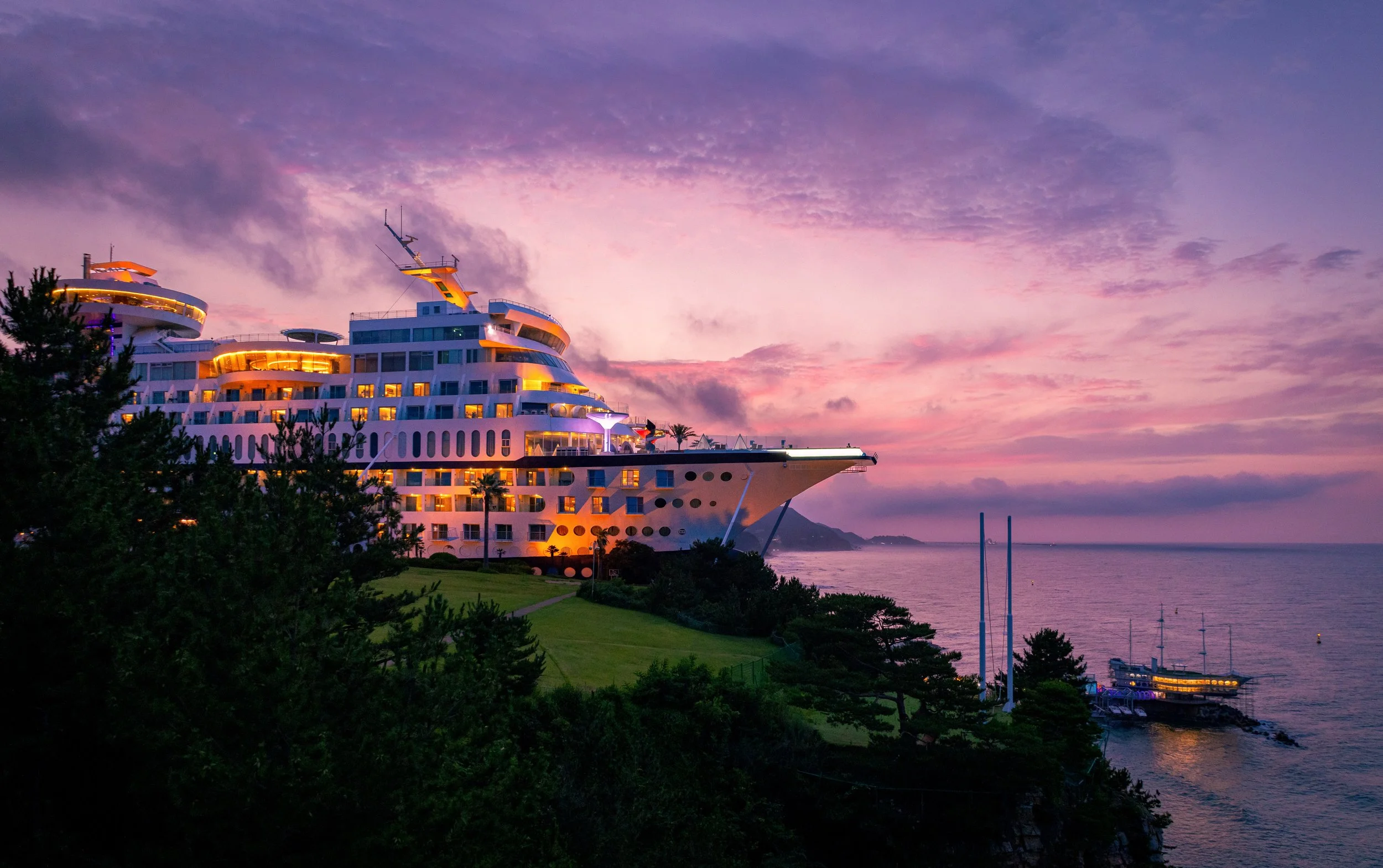 Azamara to Set Sail For Another 6-Month World Voyage