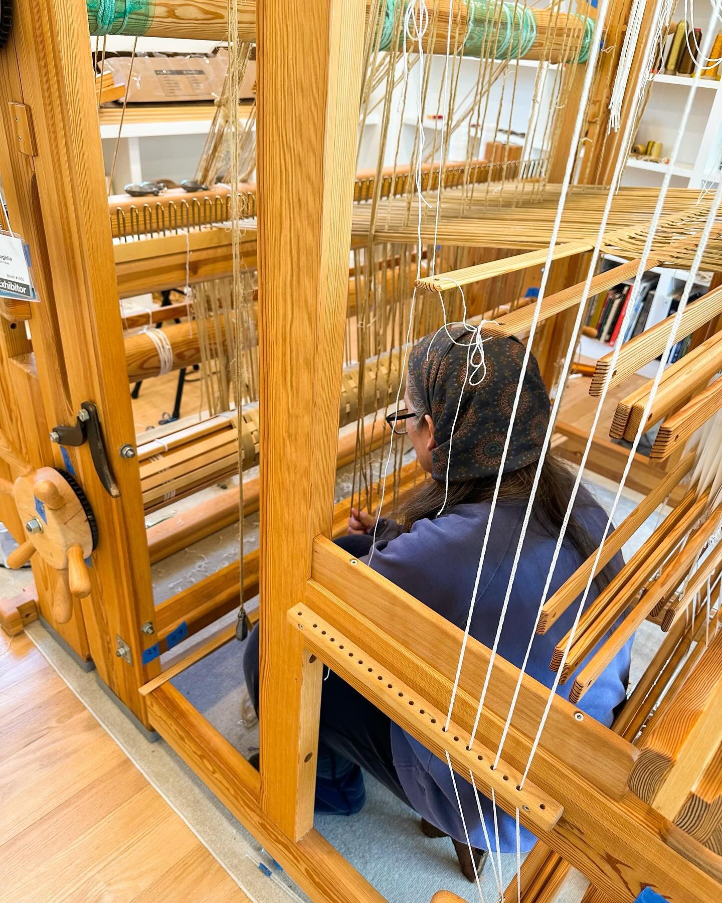 Good Morning! I realized that photos almost always show me at the front of the loom, but, in truth, I spend a lot of time in the loom...

This has been a tough week and a half. A week ago this past Monday, I spent the cleaning out my raised beds and 