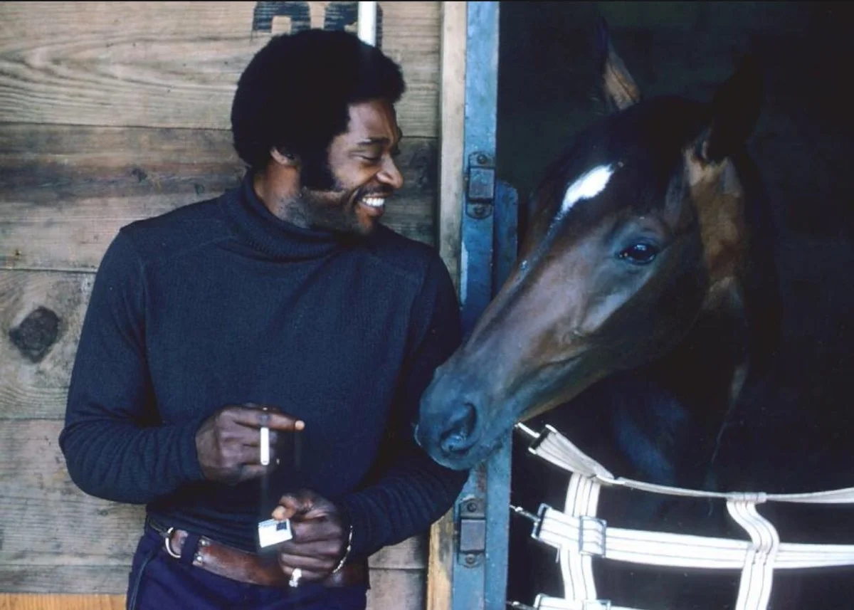 ALLEN DICK w horse.jpg