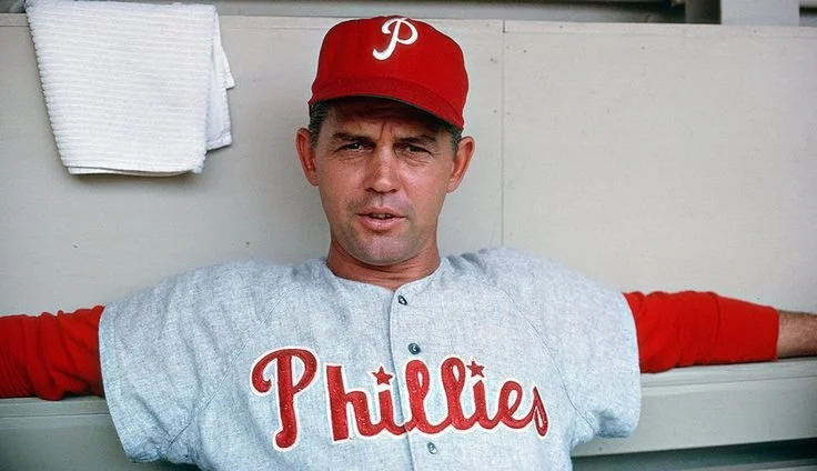 MAUCH GENE in dugout road game.jpg