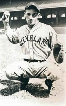 SPRINZ JOE w Cleveland posed A.jpg