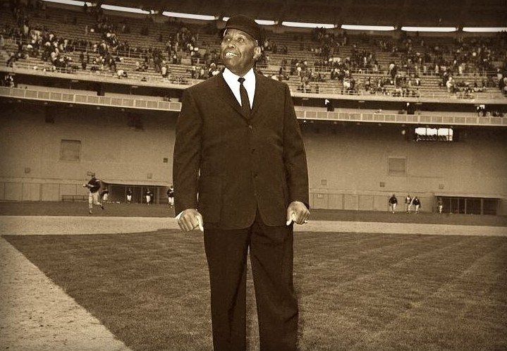 ASHFORD EMMETT at RFK Stadium 041166.jpg