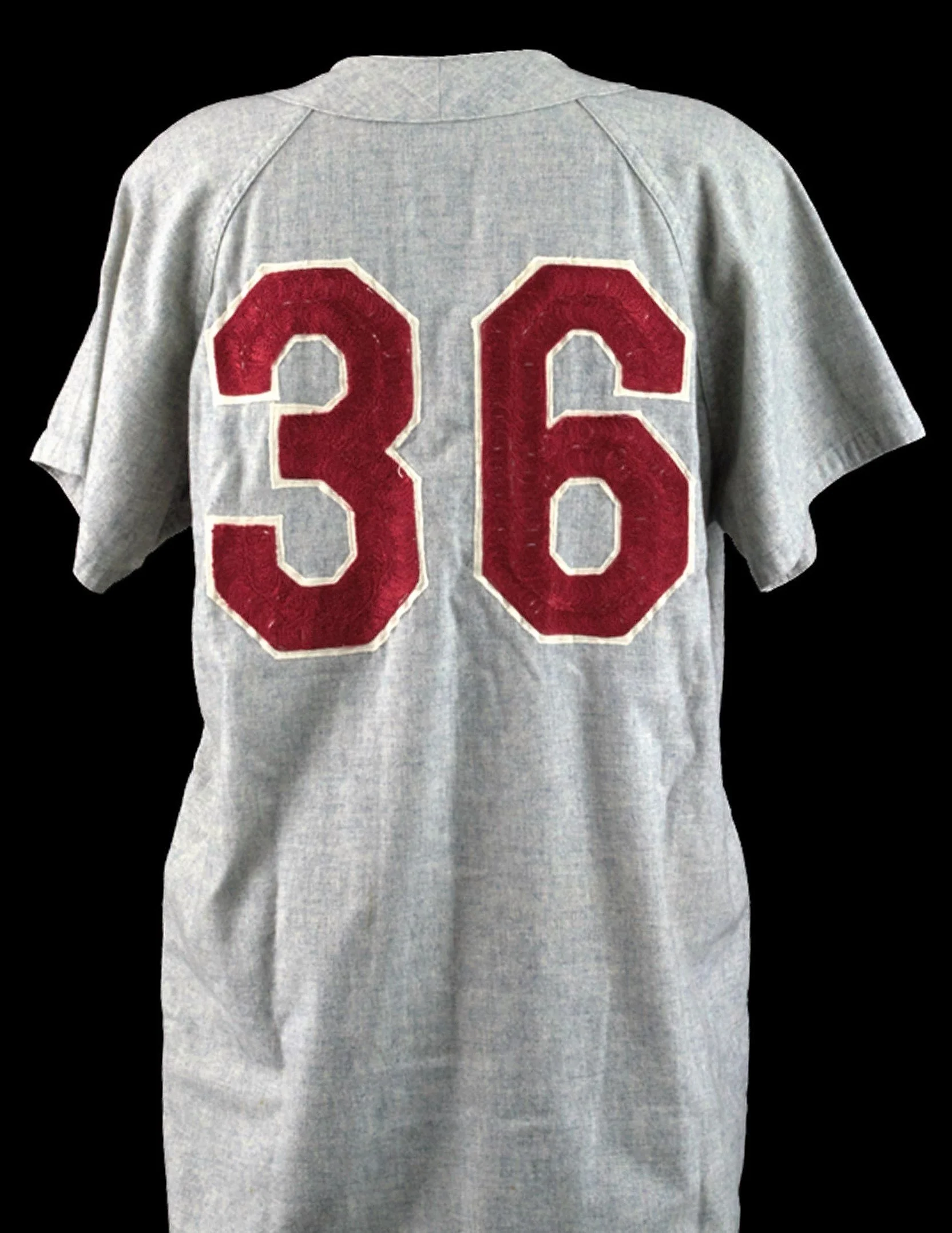 ROBERTS ROBIN Phillies jersey 36.jpg