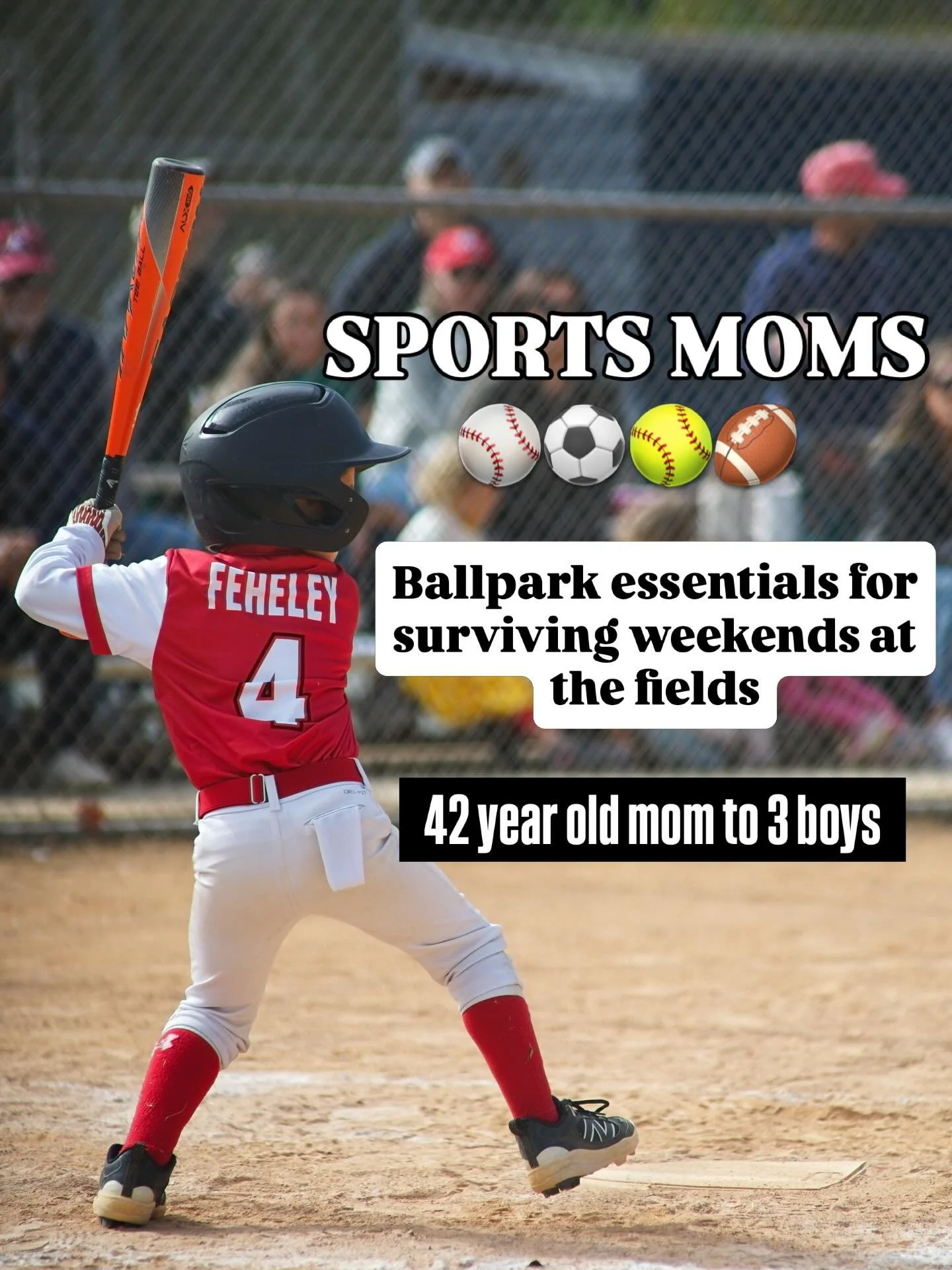 Sports Moms! ⚾️⚽️🏈🥎 Doesn&rsquo;t it feel like we have to pack the whole house to spend our weekends rooting on our players 😂🤪 Here are a few of my favorite things that are always packed in my sports bag. Do you have something you can&rsquo;t liv