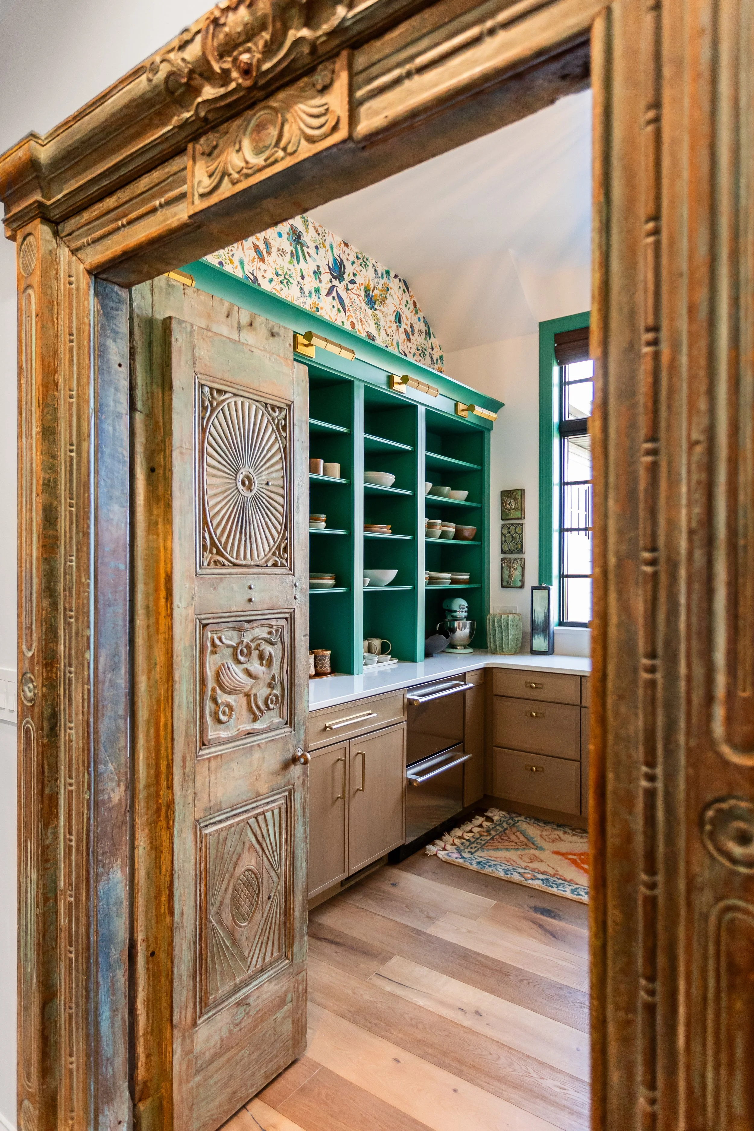 Reclaimed &amp; Vintage: Designing With Character and Soul