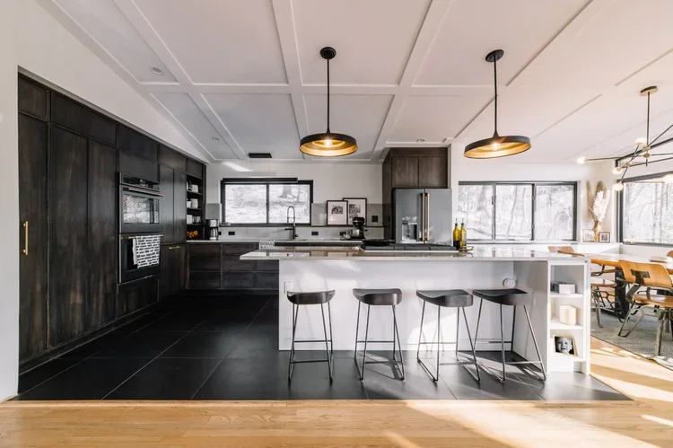 02+KneiserKitchen-100.webp