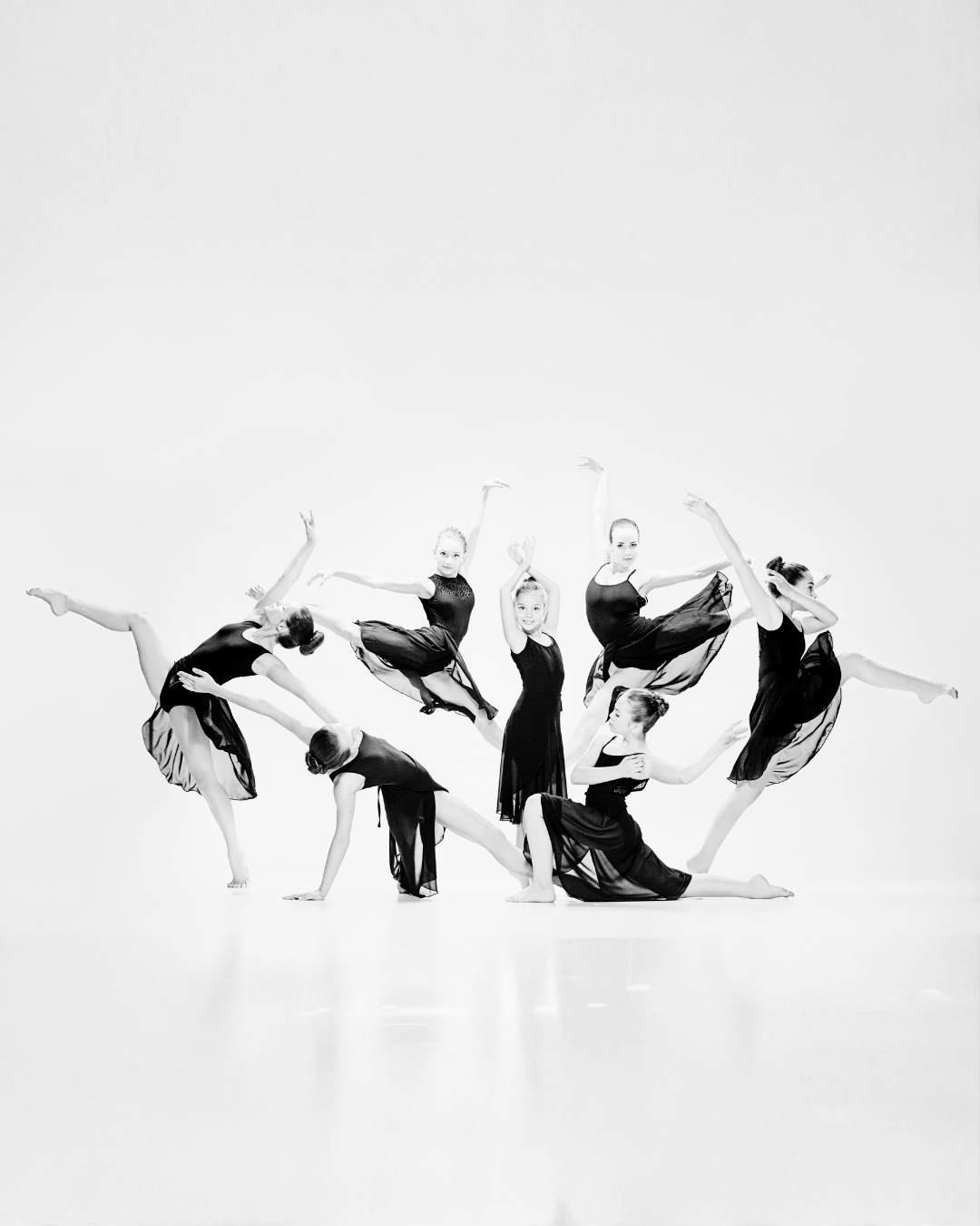 Creative Branding Studio dancers photo