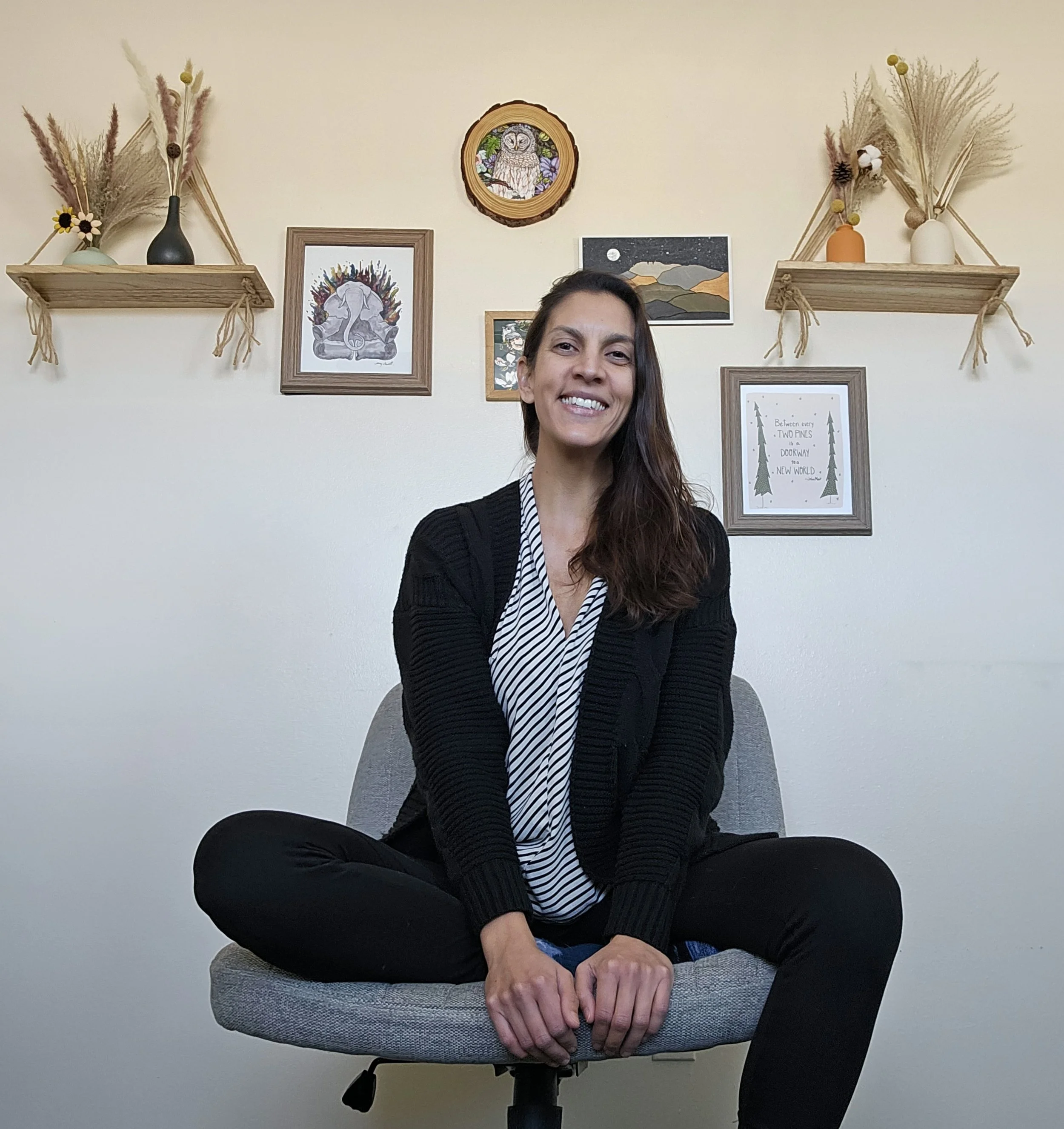 Portrait of Marisa Pappas, psychotherapist in Fort Collins, Colorado