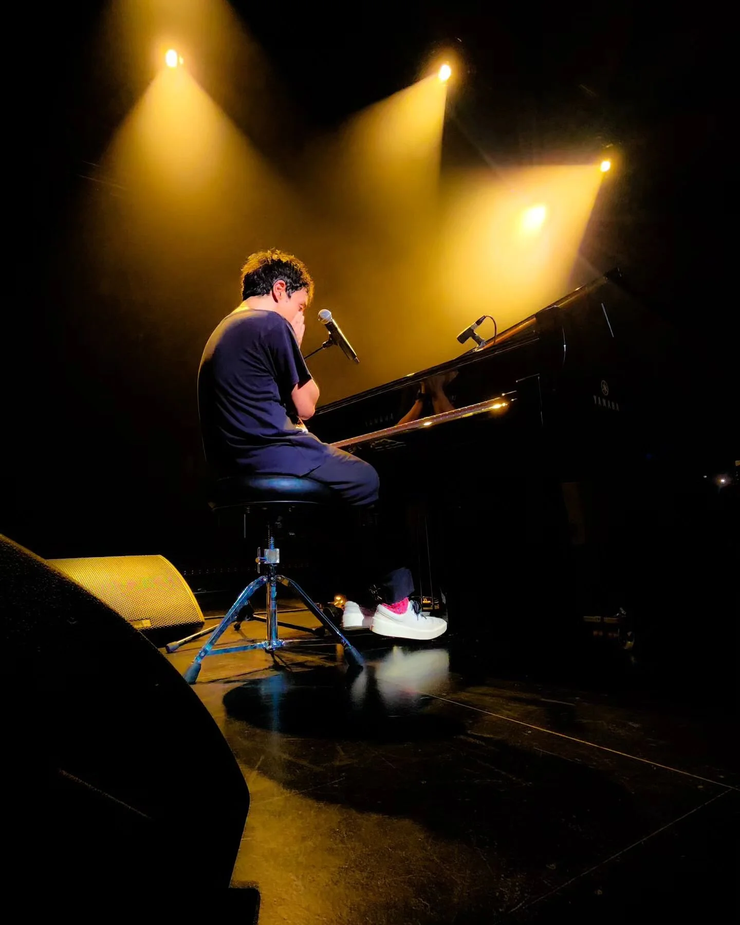 What a performace!
 📸 @mario.morquecho

@jamiecullum 
@jonathan__m7574
@majestictheatredallas
#concertphotography #dallas #majestictheatre #photography #samsunggalaxy #s22ultra #phonephotography
