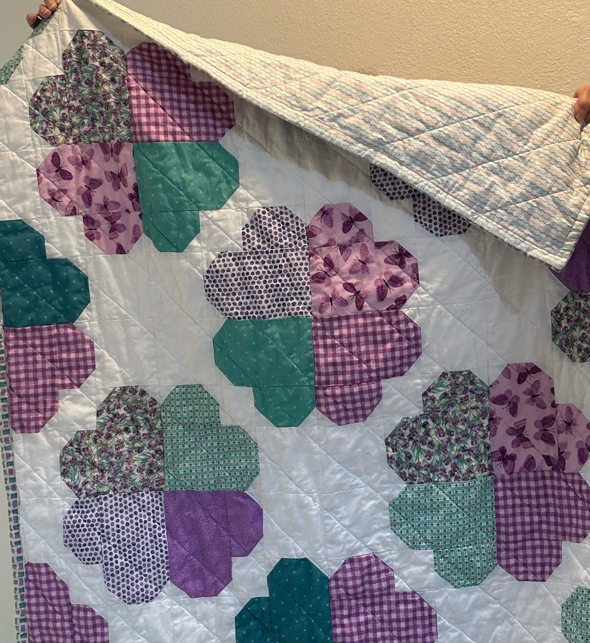 Clover 39" x 50"