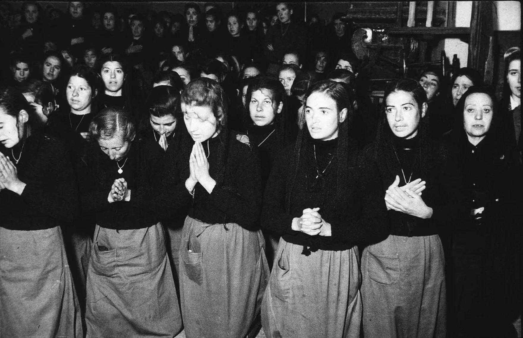 Spain Pardons Women Imprisoned Under Franco for ‘Moral Crimes’