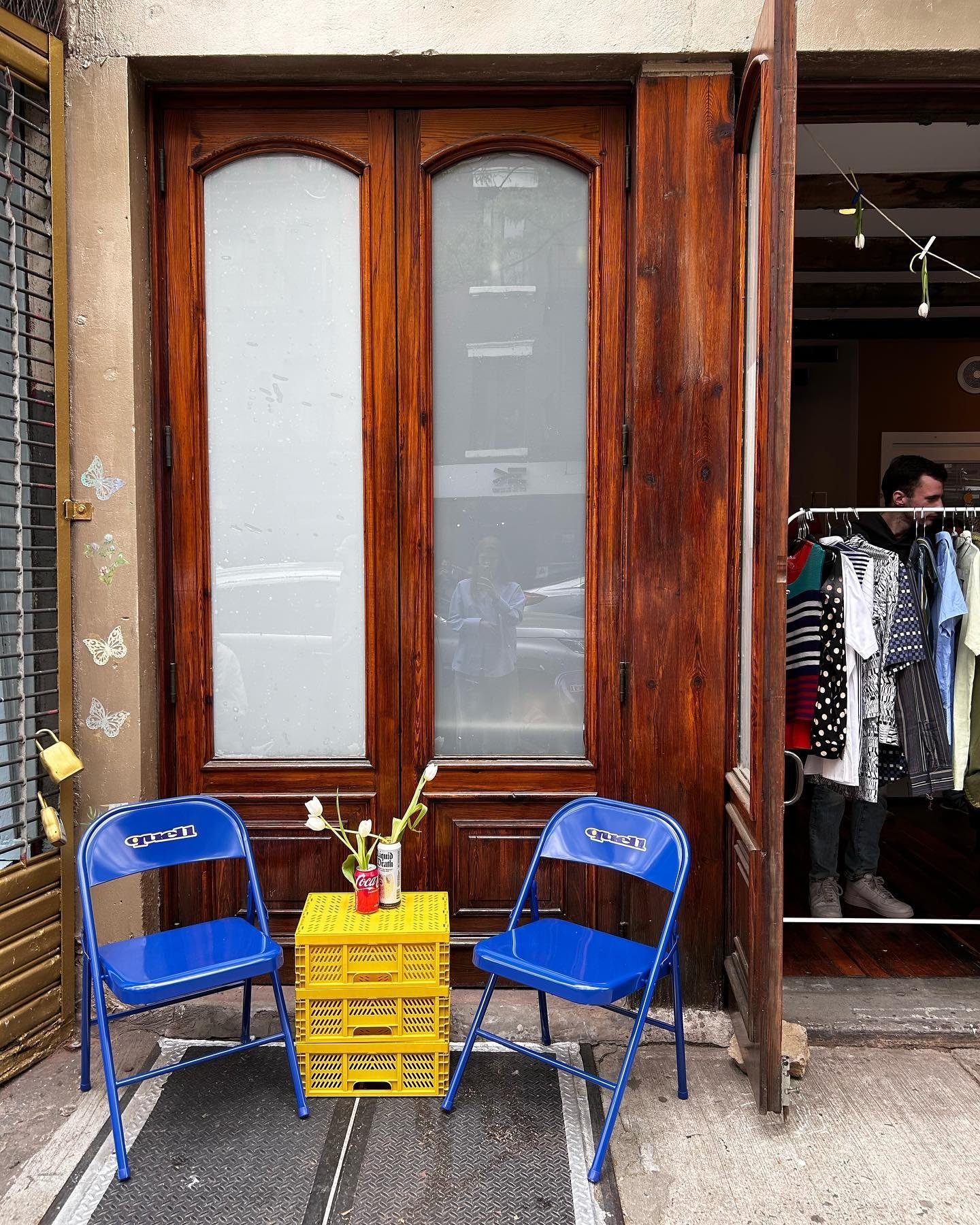 Pop in for our final day @ 432 E 9th Street.