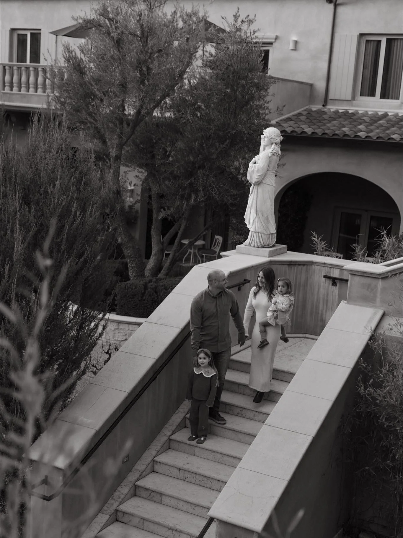 Before spring is officially here I should probably try to catch up on fall posts lol. 

My people, a winery that makes you feel like you&rsquo;re in Europe, and the most golden sunset.