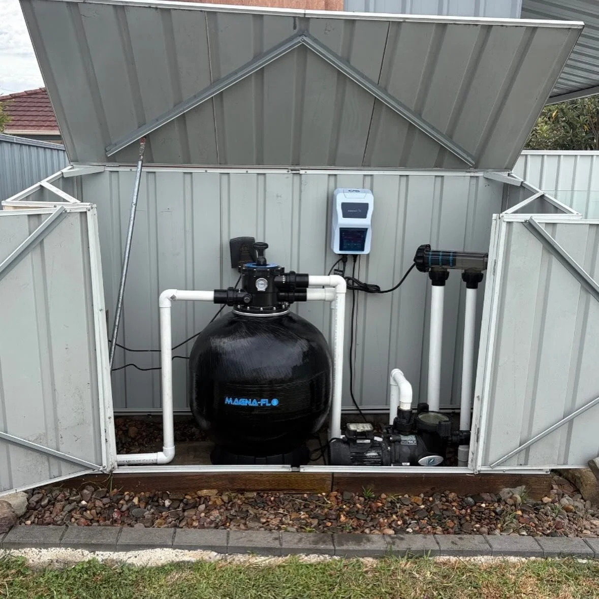 System Upgrade ✌️ swipe left ⬅️ to see the before!

#MicksPoolCare
#BeforeAndAfter
#PoolCare
#PoolMaintenance
#PoolLife