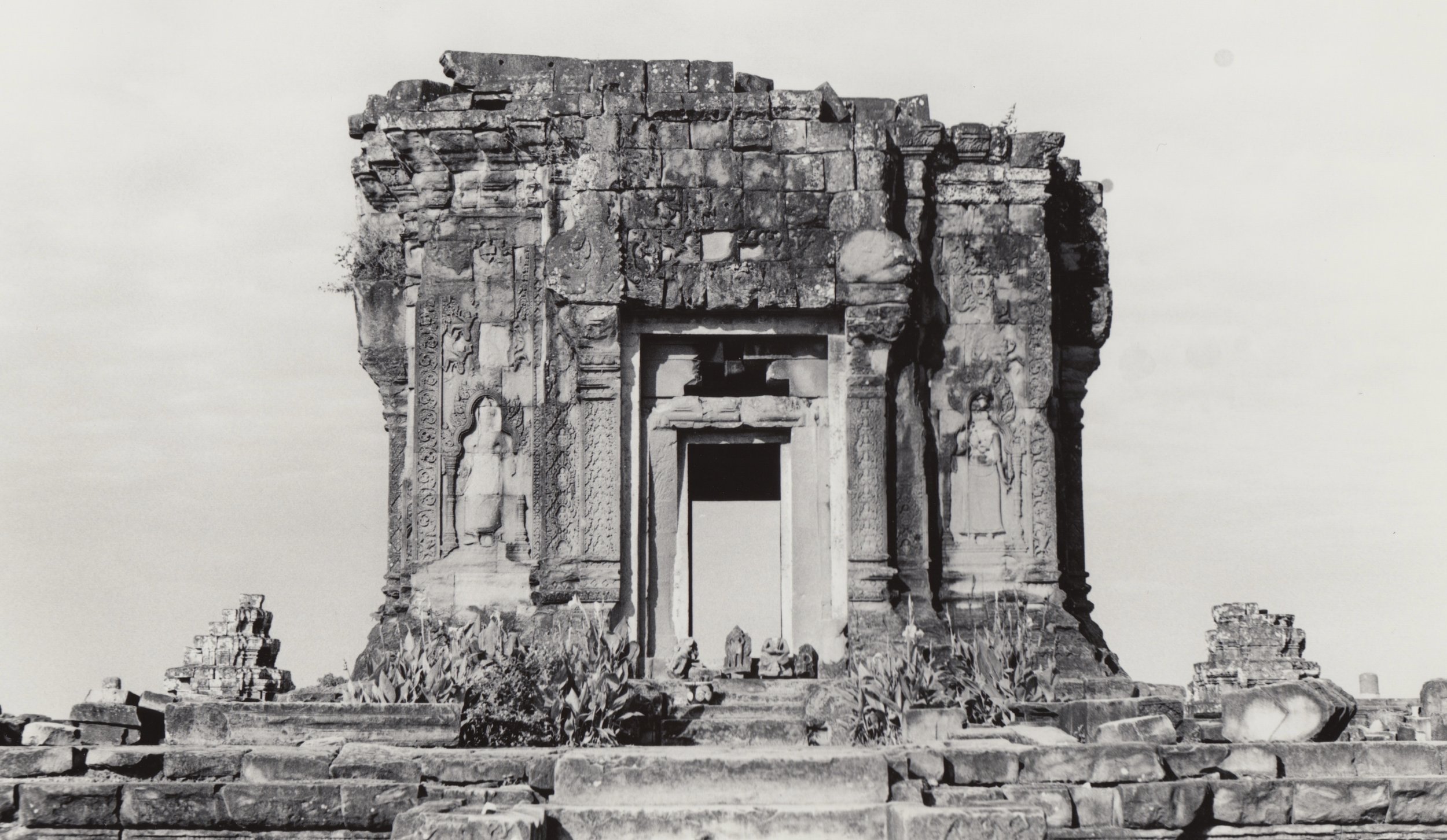 Phnom Bakheng, central sanctuary