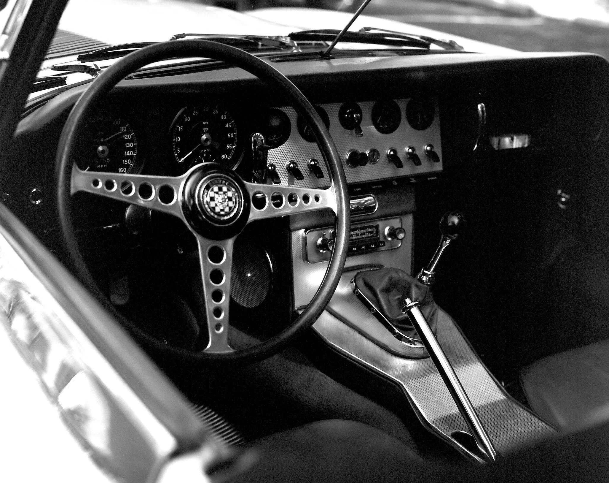 Jaguar E-Type Series I (1962)