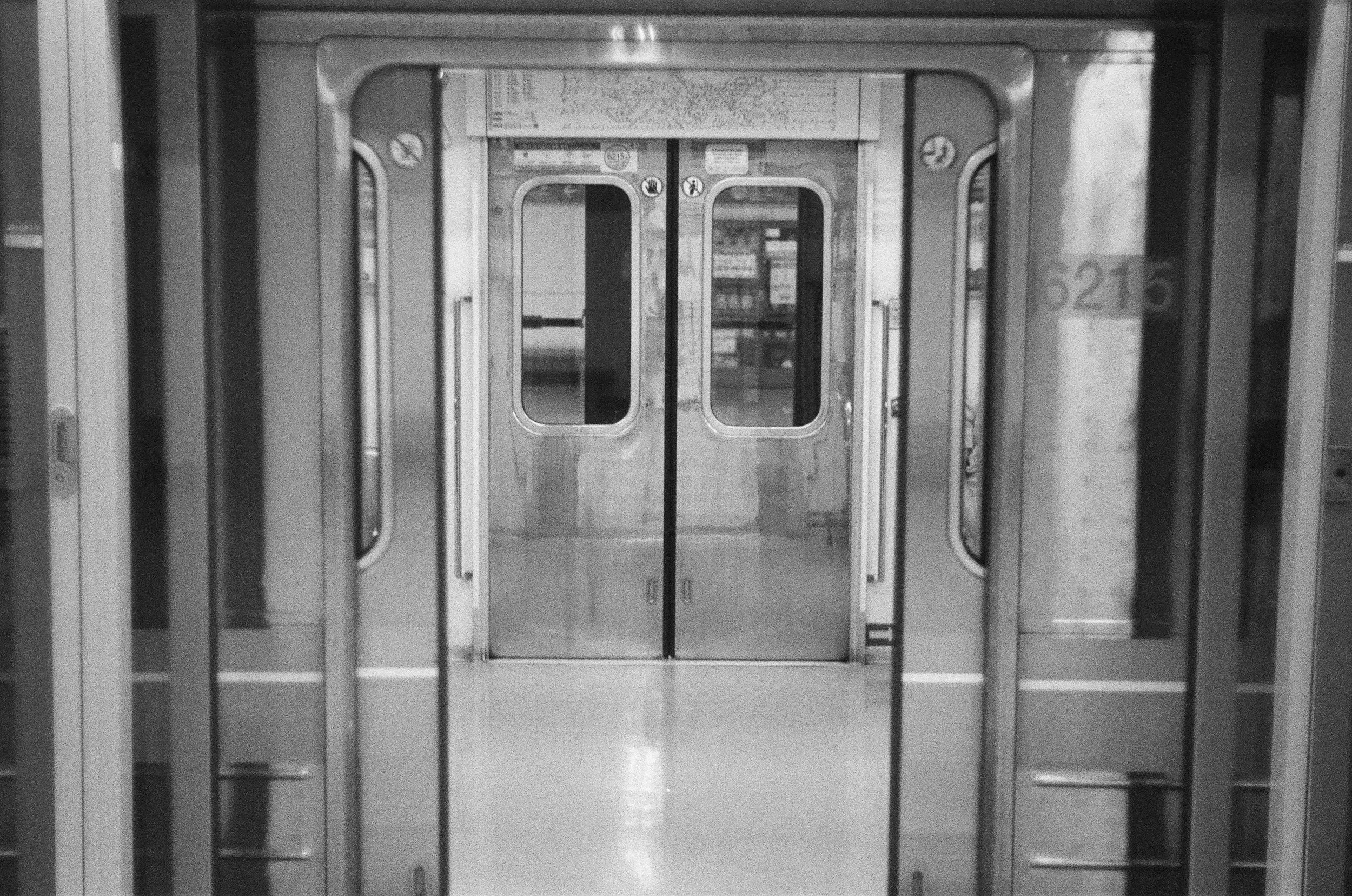 Excursion to the Oil Tanks (via Seoul subway)