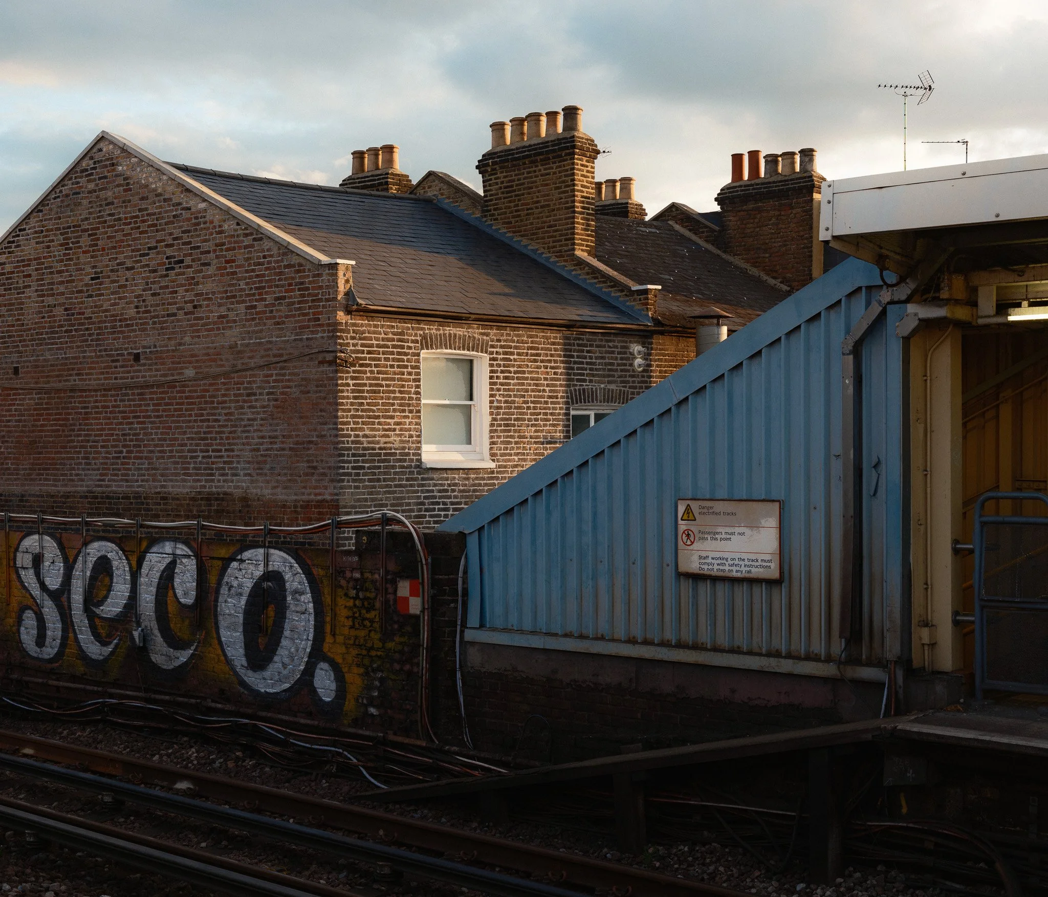 DSCF1689-2.jpg