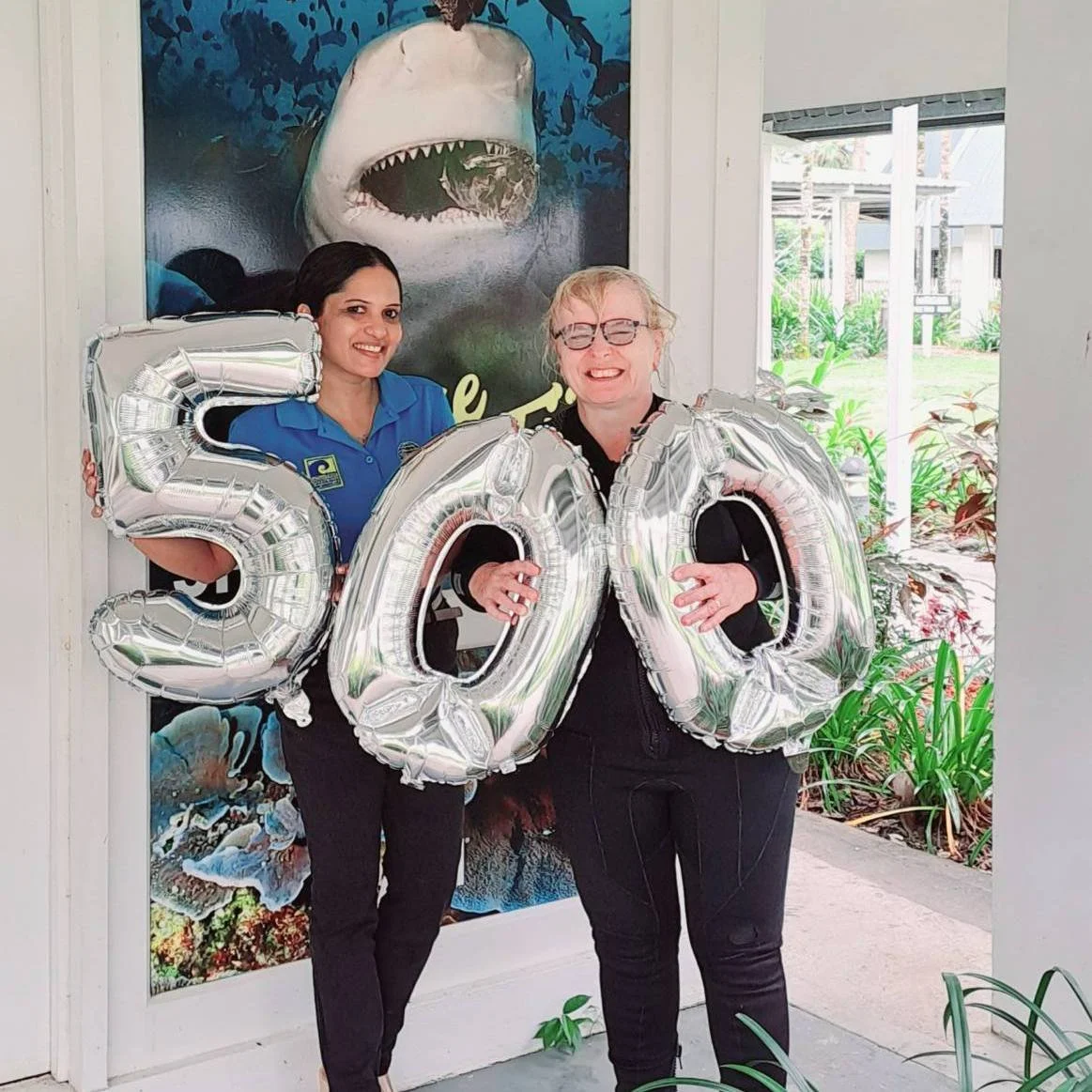 Congratulations to @caroldiaper_musician on completing her 500th dive with us here at Aqua Trek Beqa! To many more! 🤿👌

#aquatrekbeqa #aquatrek #beqa #diveanniversary #500dives #letscelebrate #congratulations