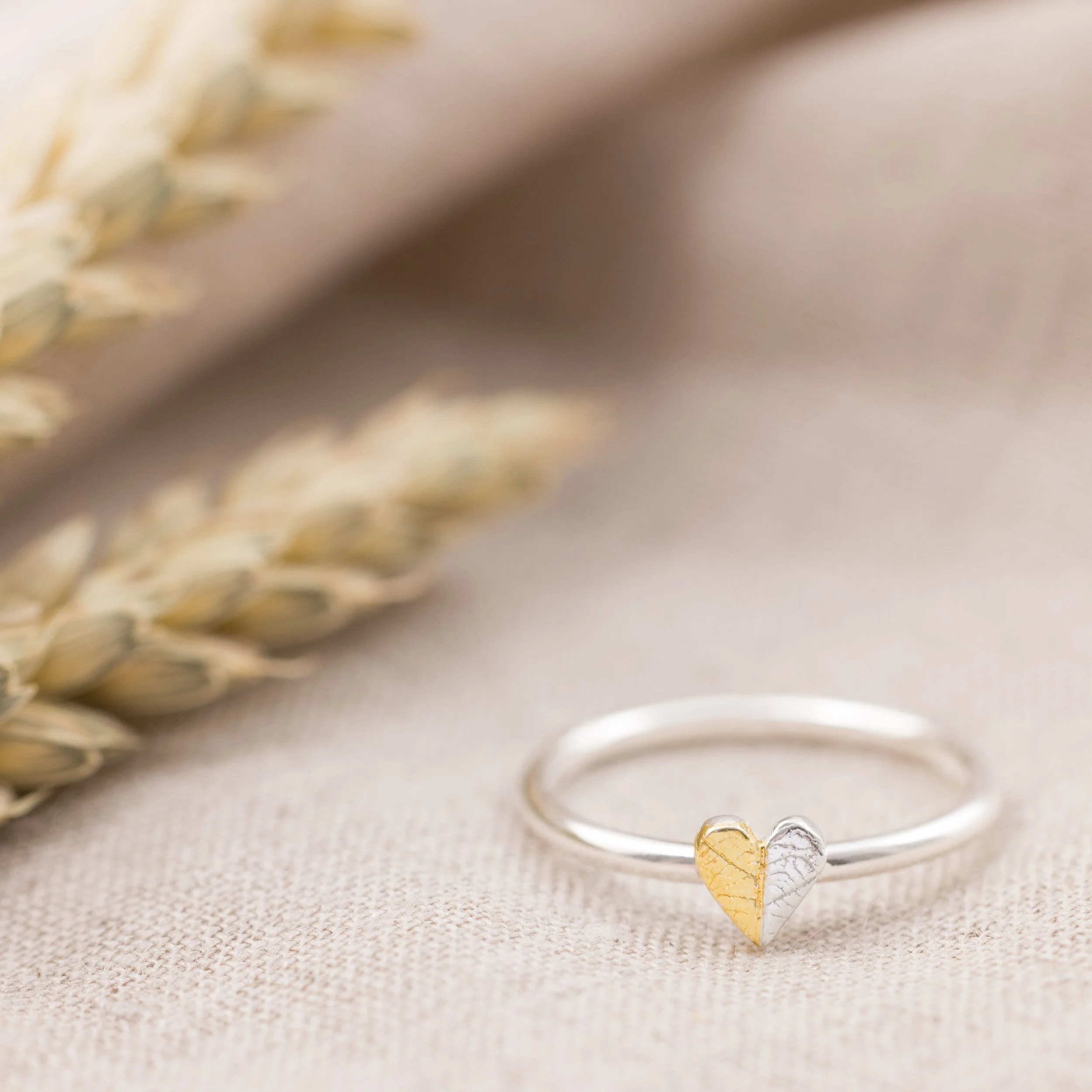 Keum-Boo-Heart-Leaf-Ring-Mini-022-w.jpg