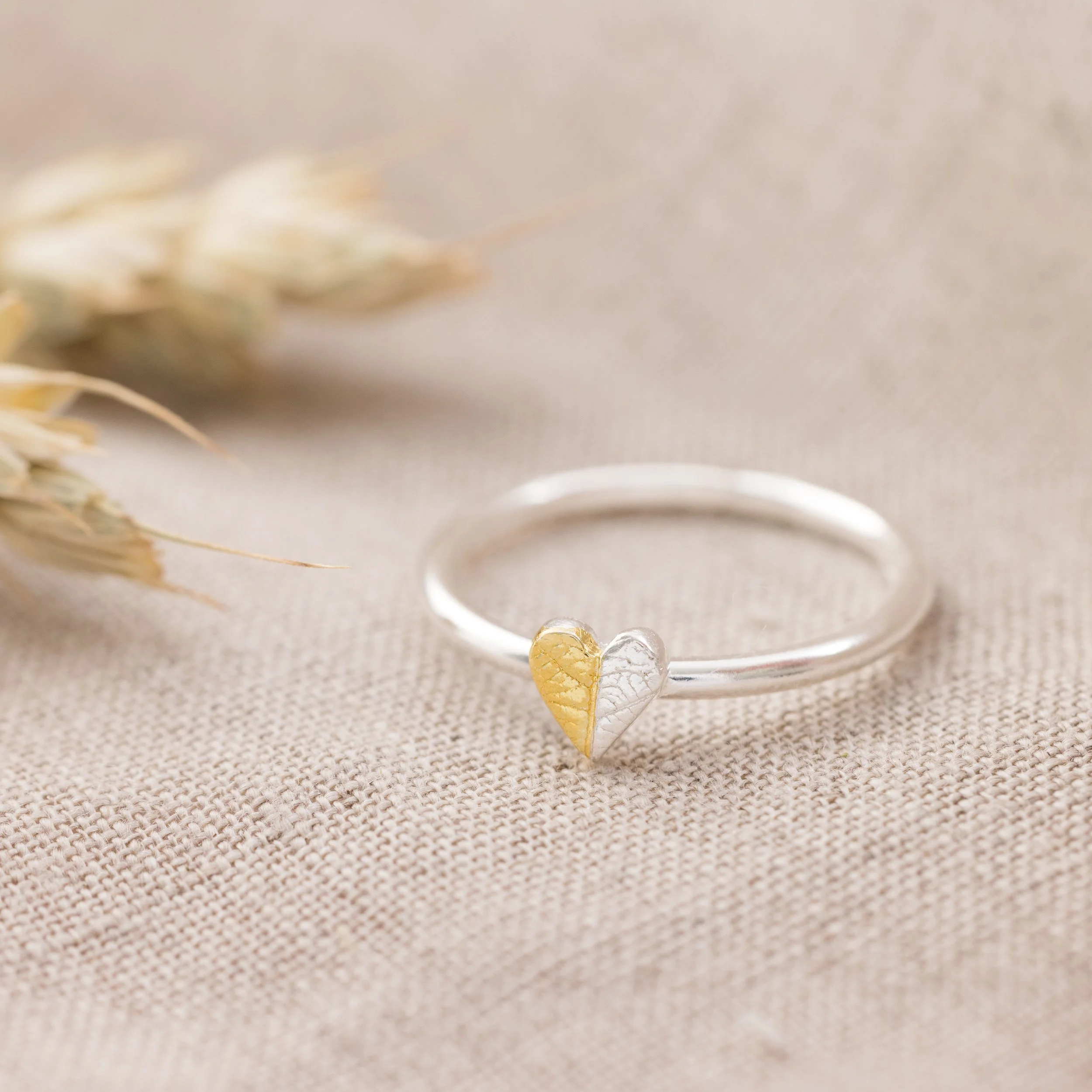 Keum-Boo-Heart-Leaf-Ring-Mini-024-w.jpg