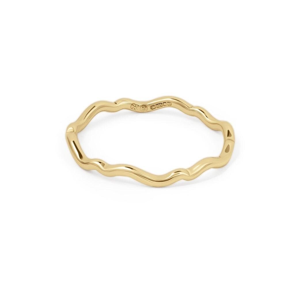9ct Gold Fancy Scallop Stacking Ring