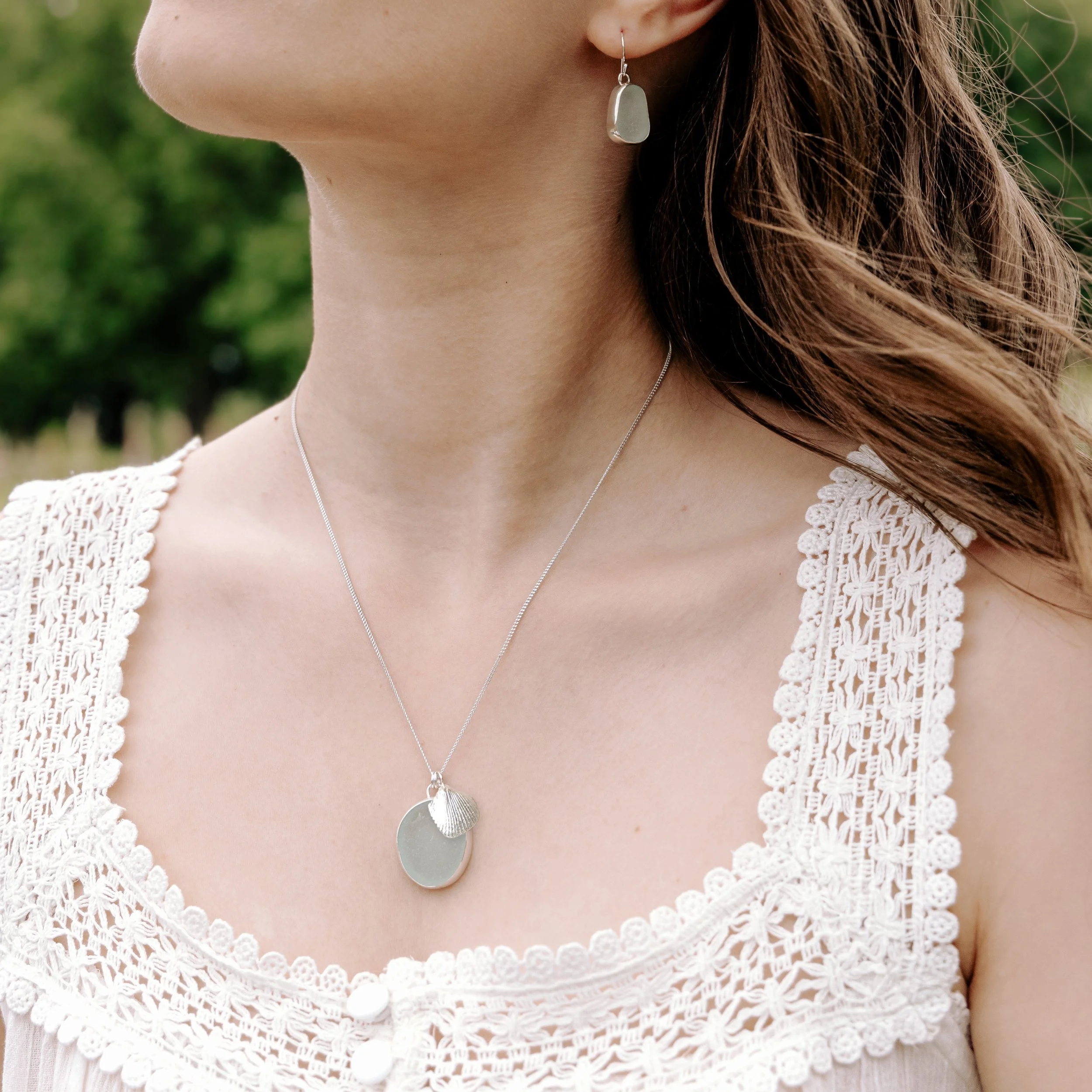 Cockle-Shell-Seaglass-Pendant-Necklace-004-w.jpg