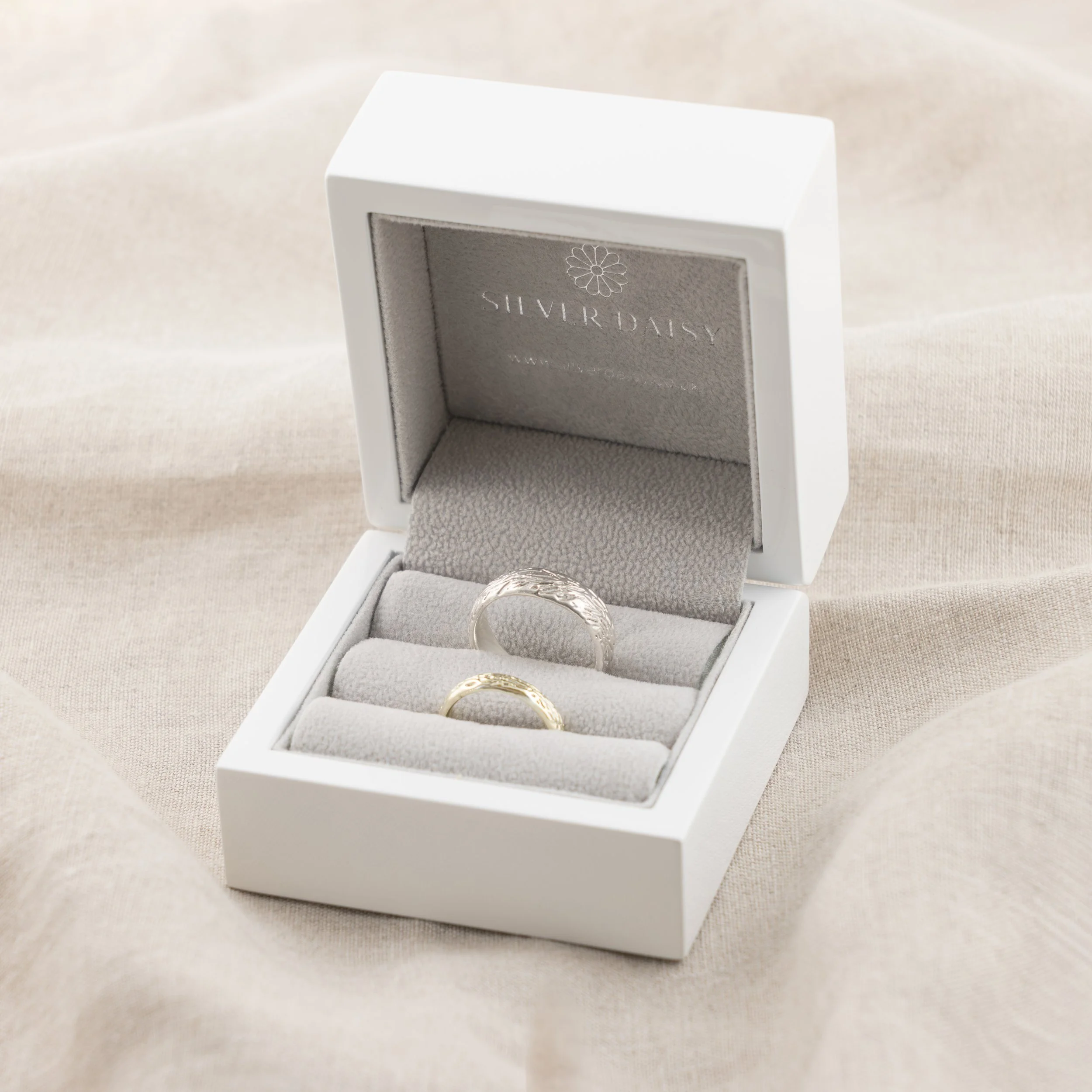SILVER-DAISY-JEWELLERY-5648.jpg
