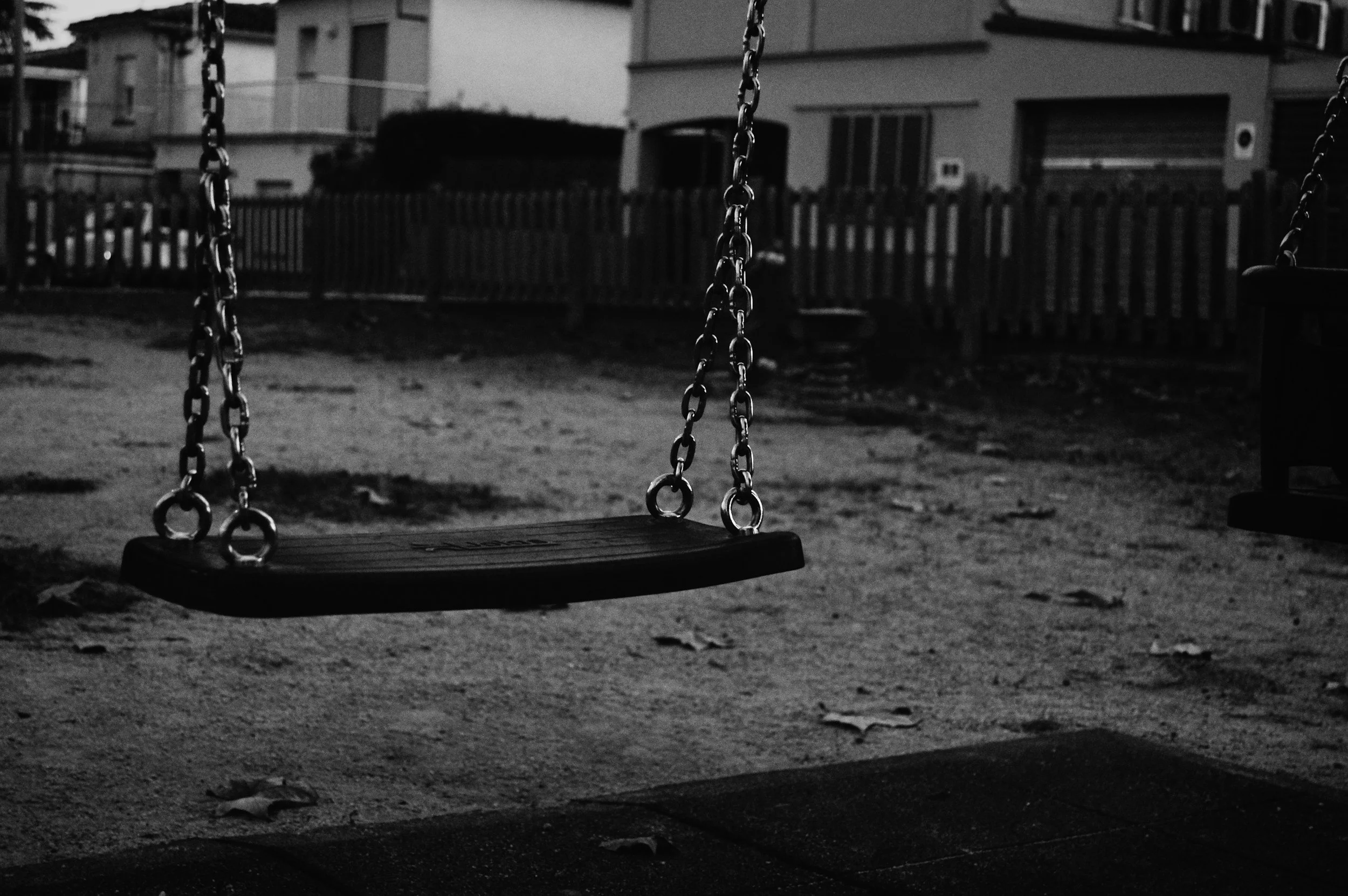 How Growing Up in Chaos Shapes Adult Stress Responses