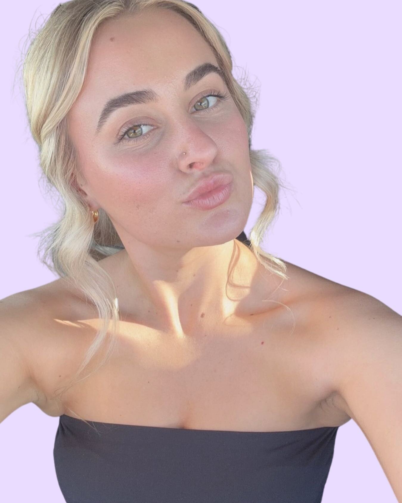 How&rsquo;s those brows lookin😜 Back in studio tomorrow💖✨