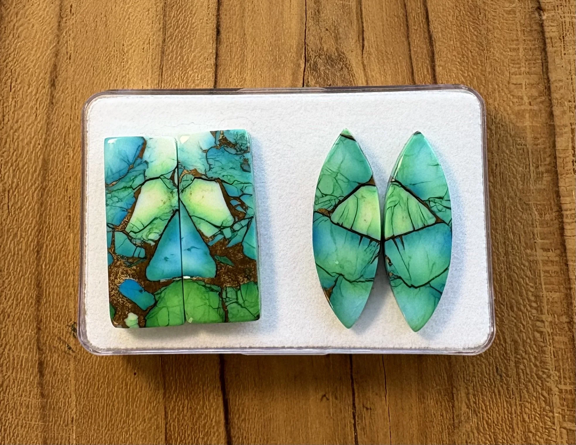 Kingman green dahlia turquoise